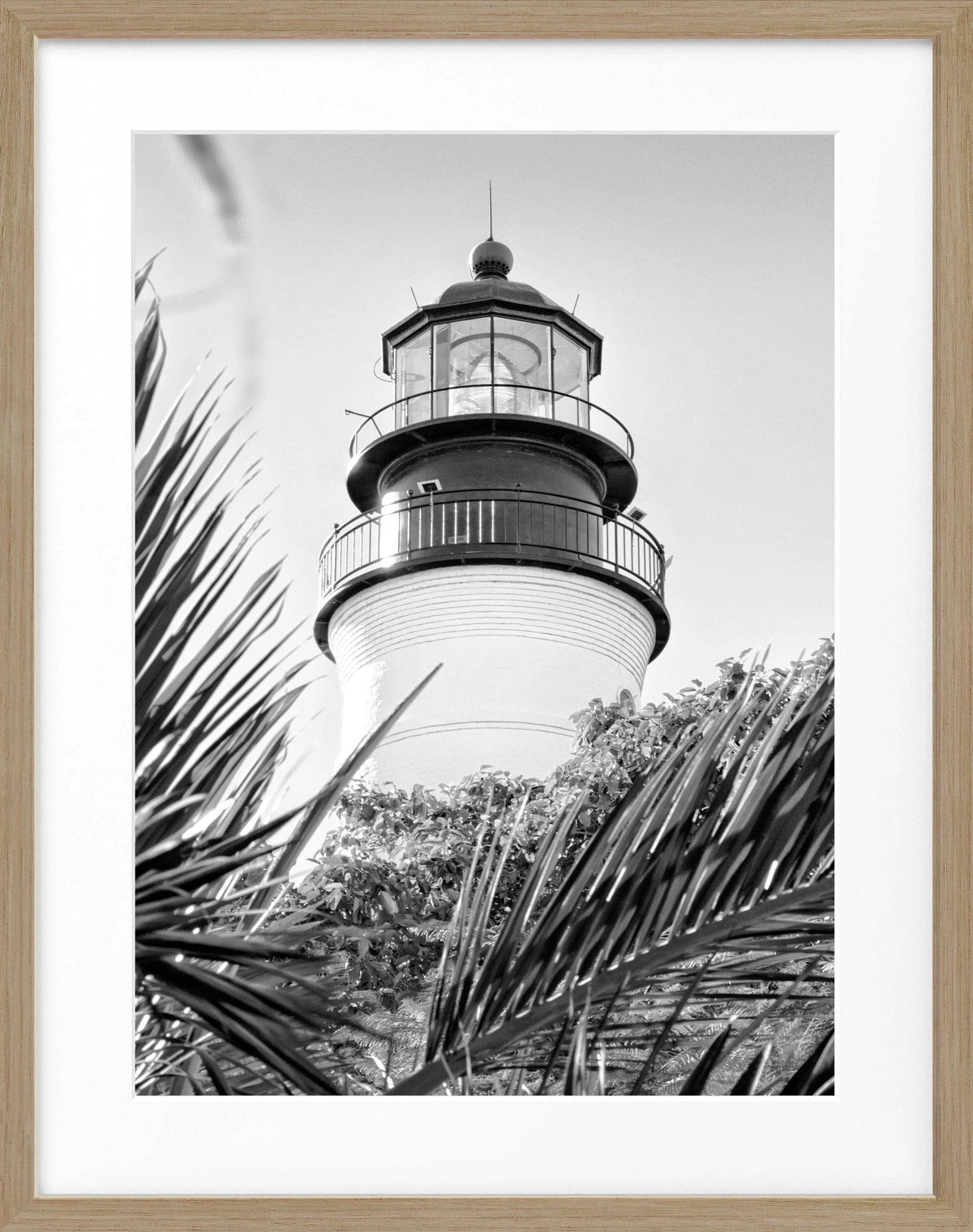 Schwarz-weiß Poster mit Rahmen von Cosman-Photocollection, Motiv Leuchtturm in Florida Key West, 25x31cm