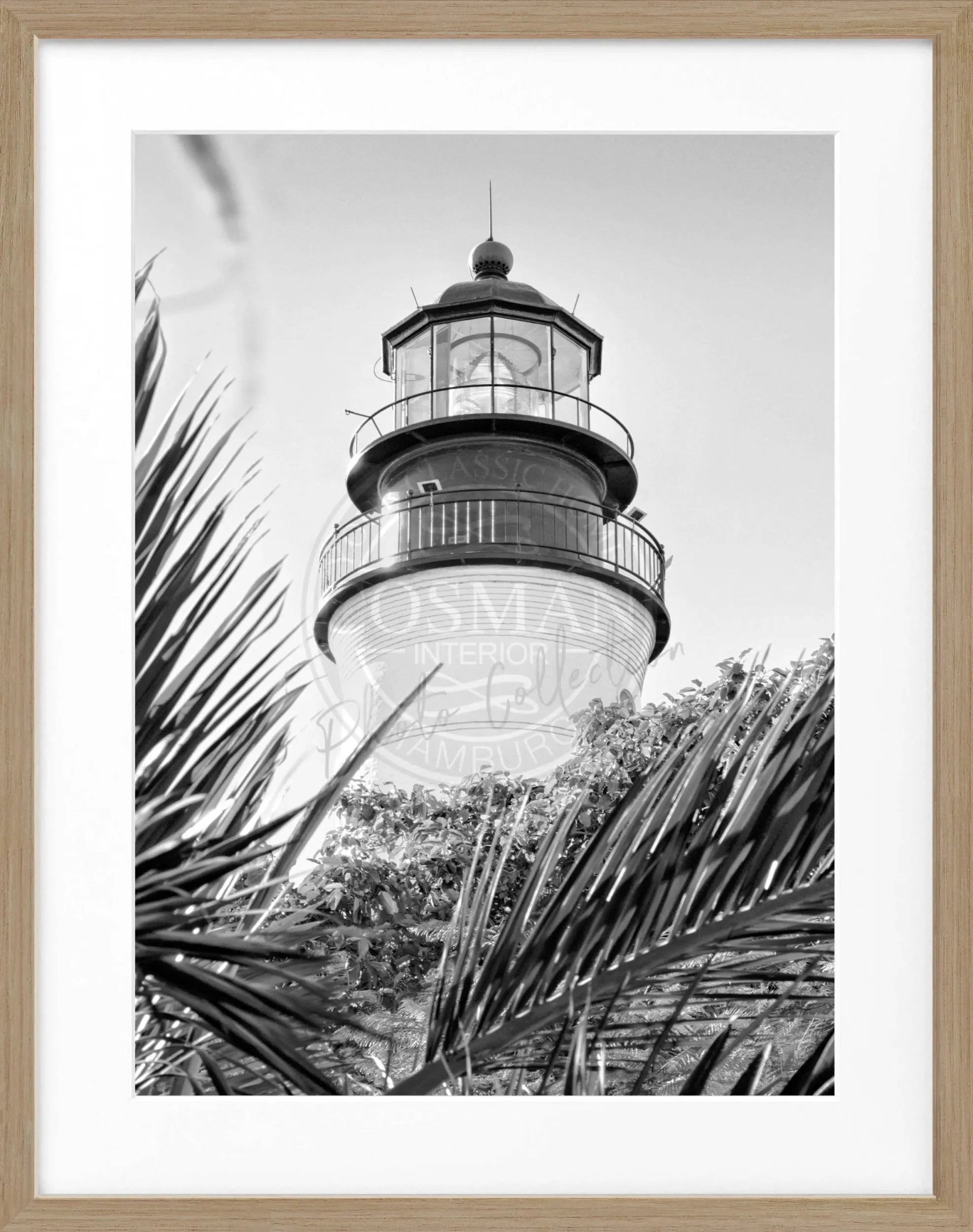 Schwarz-weiß Poster mit Rahmen von Cosman-Photocollection, Motiv Leuchtturm in Florida Key West, 25x31cm