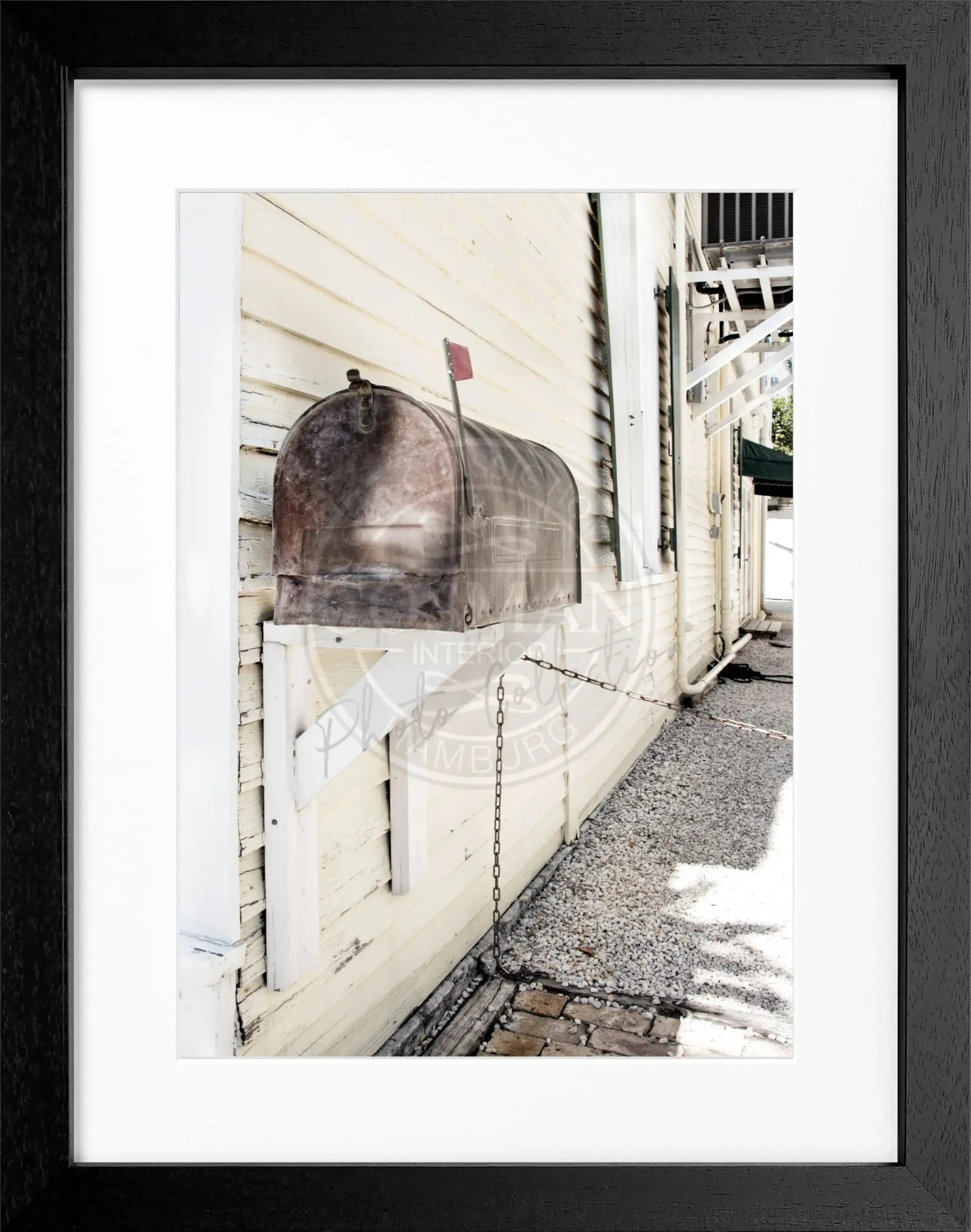 Schwarz-weiß Poster mit Rahmen von Cosman-Photocollection, Florida Key West Mailbox Motiv, 25x31 cm, Wanddekoration