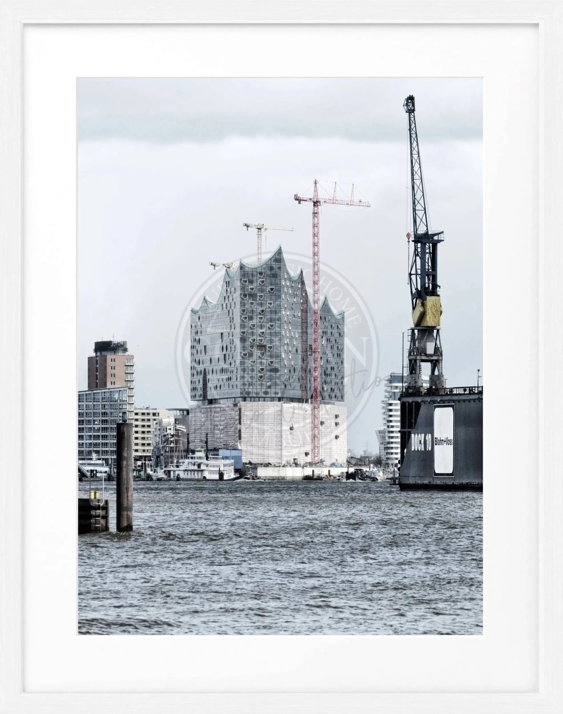Schwarz-weiß Poster mit Rahmen, Hamburg Hafen Elphi, von Cosman-Photocollection, 25x31 cm, stilvolles Wandbild