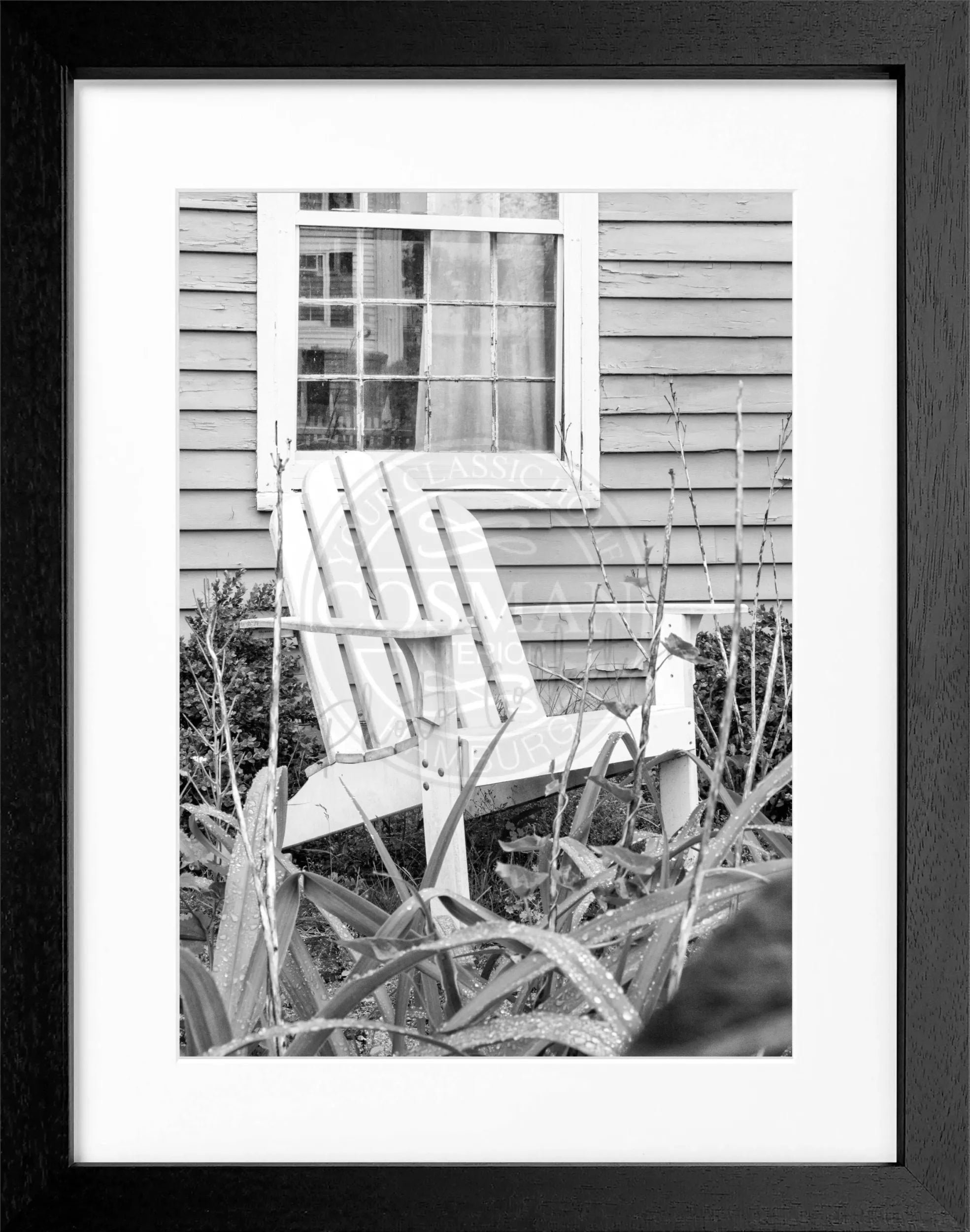 Schwarz-weiß Poster mit Rahmen, Hamptons Long Island Deckchair-Motiv, von Cosman-Photocollection, 25x31cm, stilvolle Wanddekoration