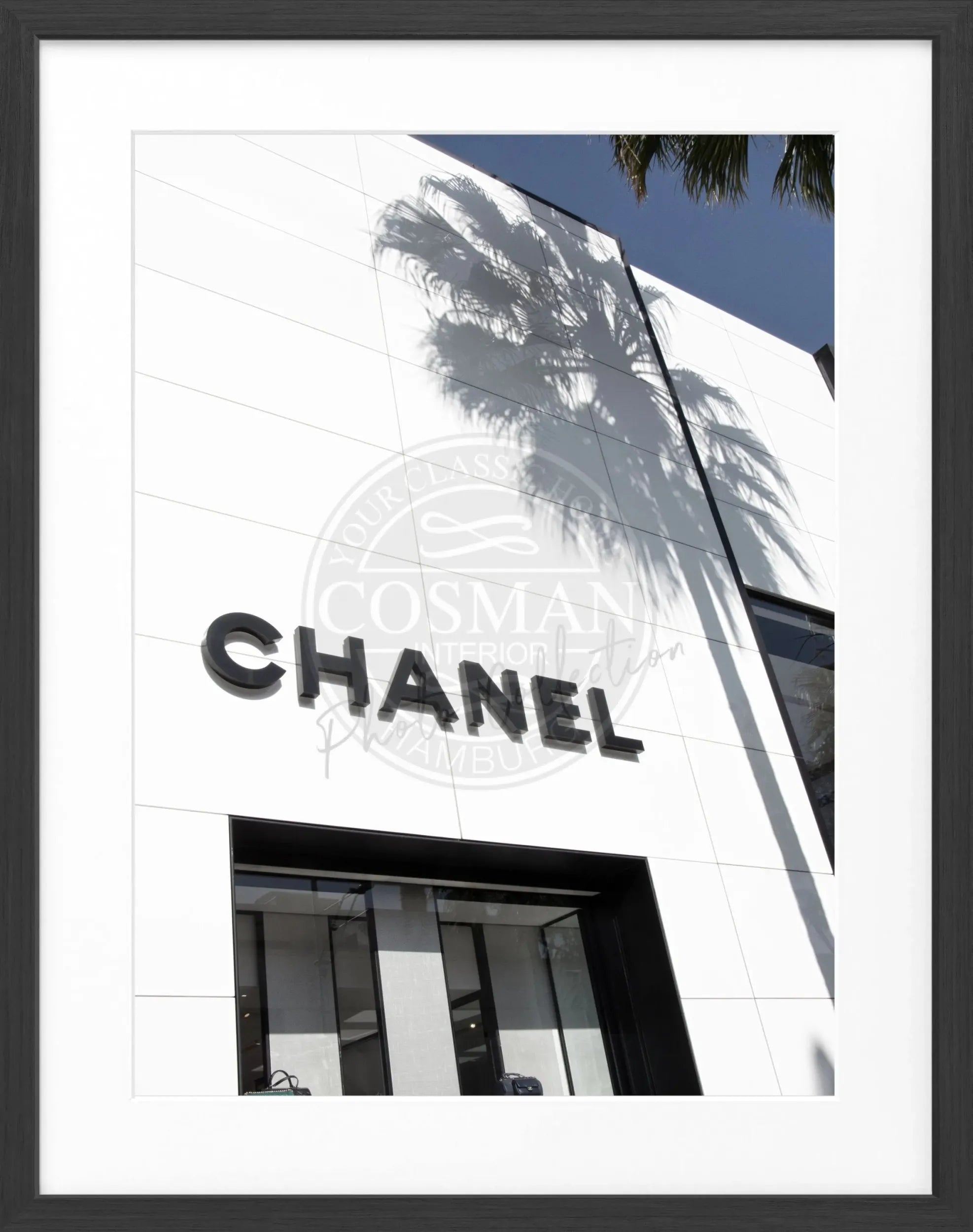Schwarz-weiß Poster mit Rahmen, Kalifornien Beverly Hills, mit Chanel-Motiv, von Cosman-Photocollection, Maße 25x31cm