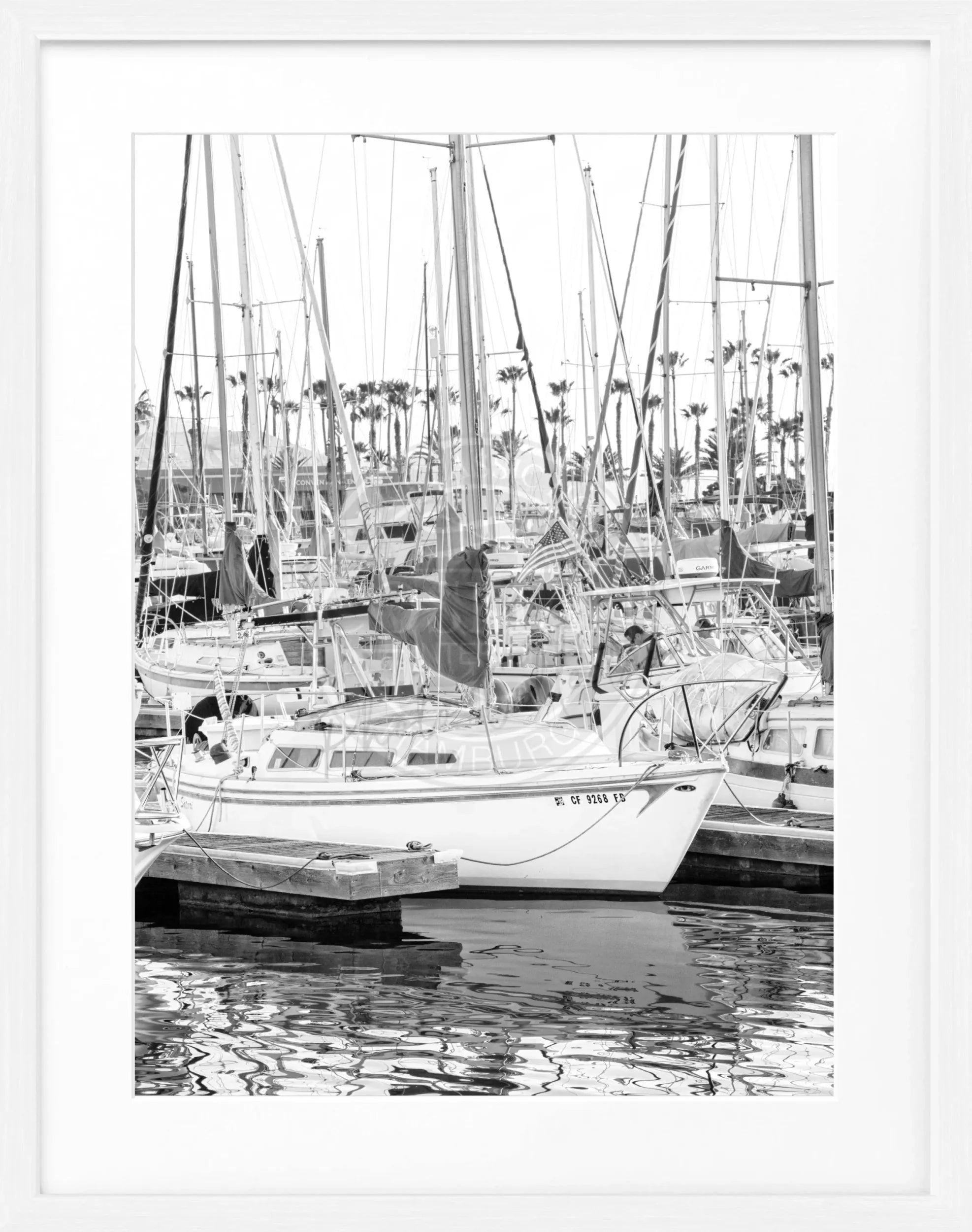Schwarz-weiß Poster mit Rahmen, Kalifornien ’Boat’ von Cosman-Photocollection, 25x31cm, maritime Landschaft, Wanddekoration