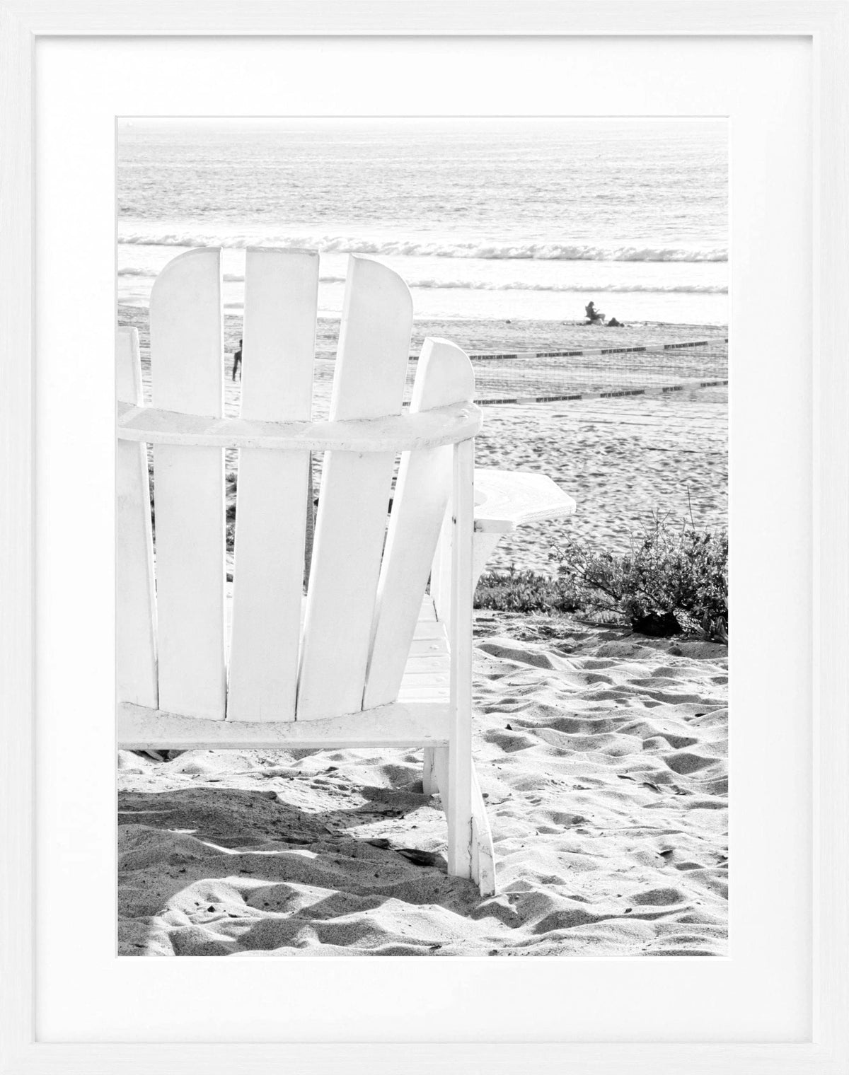 Schwarz-weiß Poster mit Rahmen, Kalifornien Motiv, Deckchair, von Cosman-Photocollection, 25x31 cm, Wanddekoration