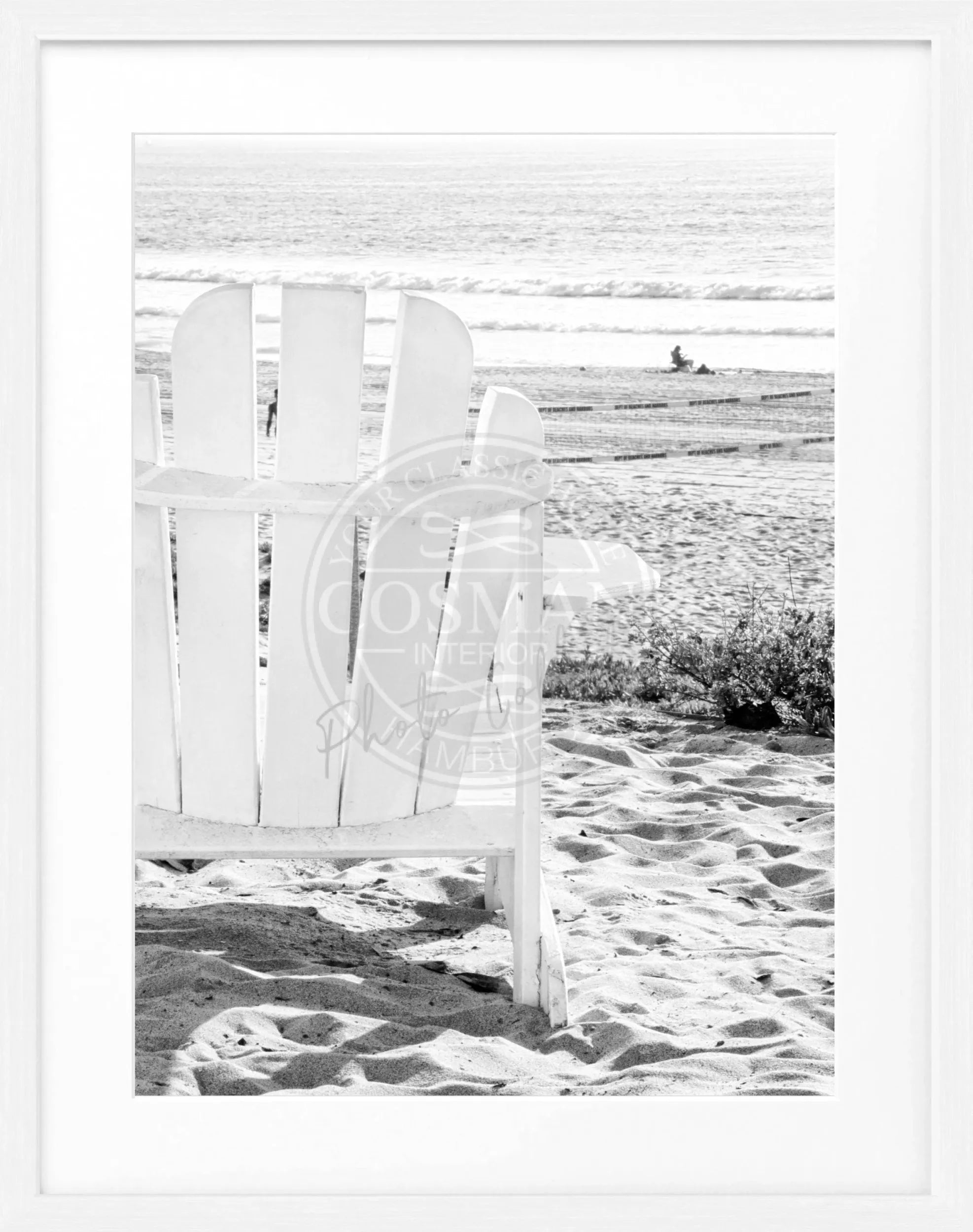 Schwarz-weiß Poster mit Rahmen, Kalifornien Motiv, Deckchair, von Cosman-Photocollection, 25x31 cm, Wanddekoration