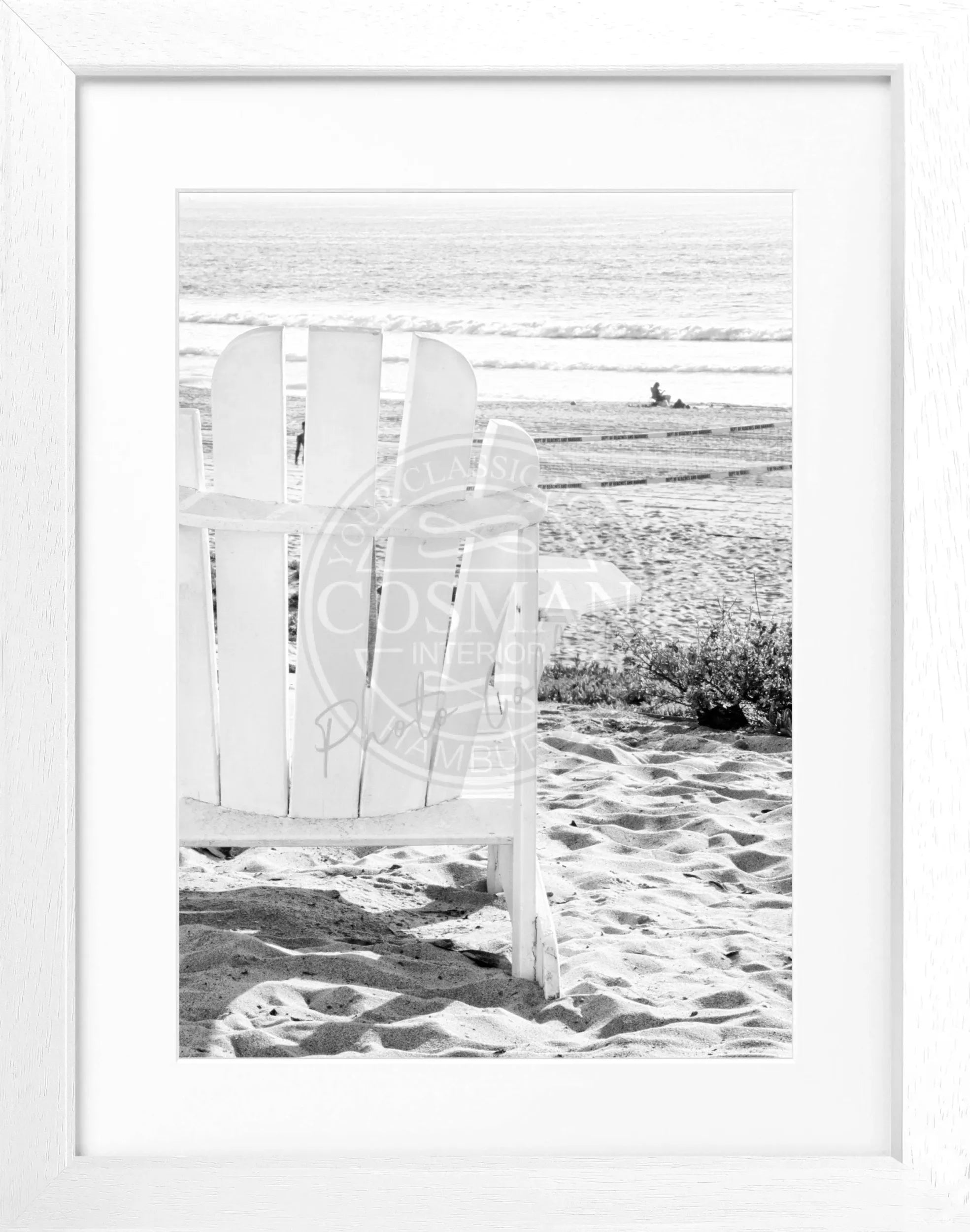 Schwarz-weiß Poster mit Rahmen, Kalifornien „Deckchair“ Motiv, von Cosman-Photocollection, 25x31cm, Wanddekoration