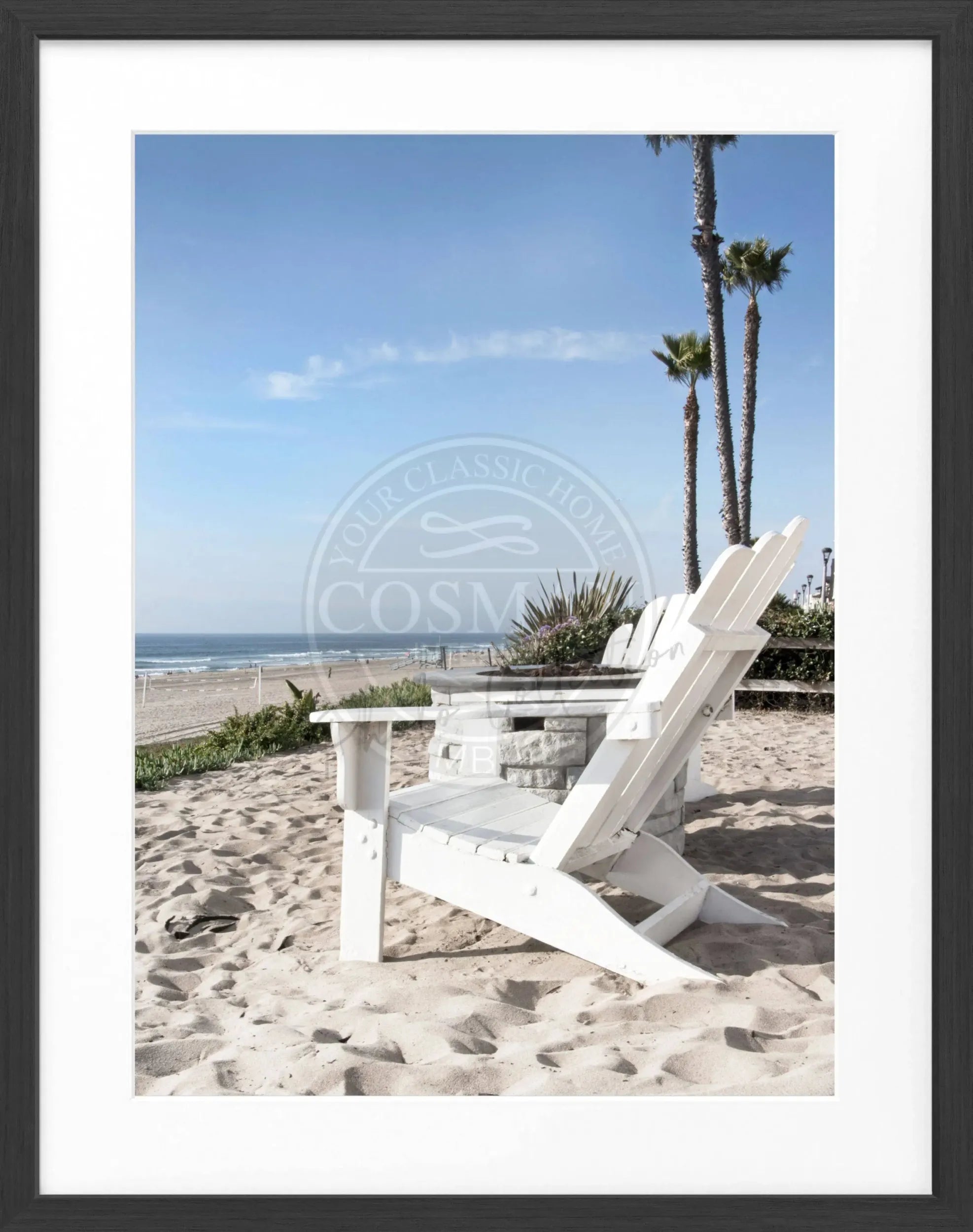 Schwarz-weiß Poster mit Rahmen von Kalifornien, zeigt ein Deckchair-Motiv, von Cosman-Photocollection, 25x31cm, Wanddekoration