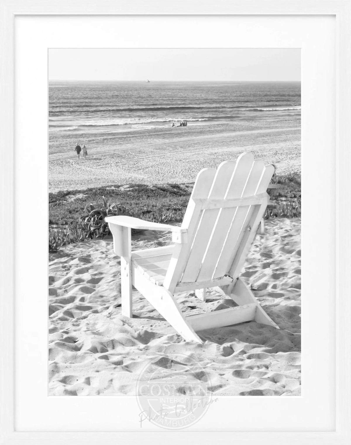 Schwarz-weiß Poster mit Rahmen, Kalifornien-Design mit Deckchair-Motiv, von Cosman-Photocollection, 25x31 cm
