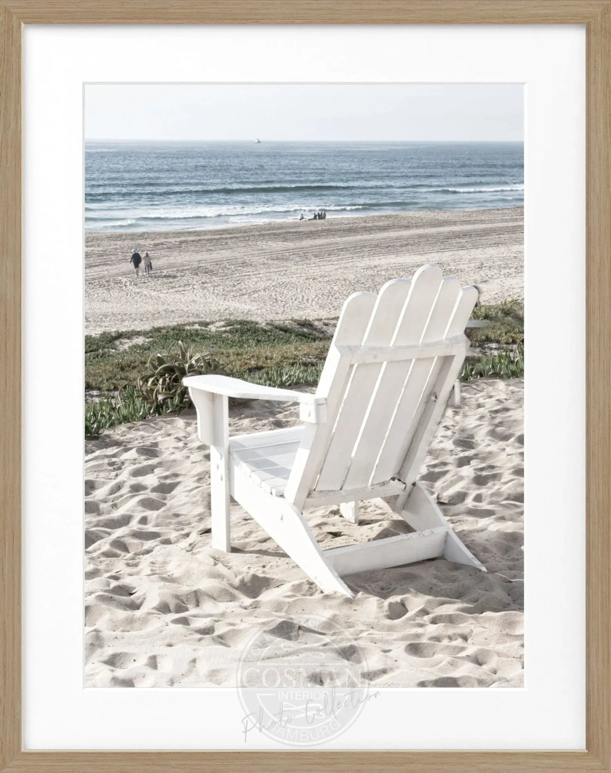 Schwarz-weiß Poster mit Rahmen, Kalifornien ’Deckchair’ Motiv, von Cosman-Photocollection, 25x31 cm, Wanddekoration
