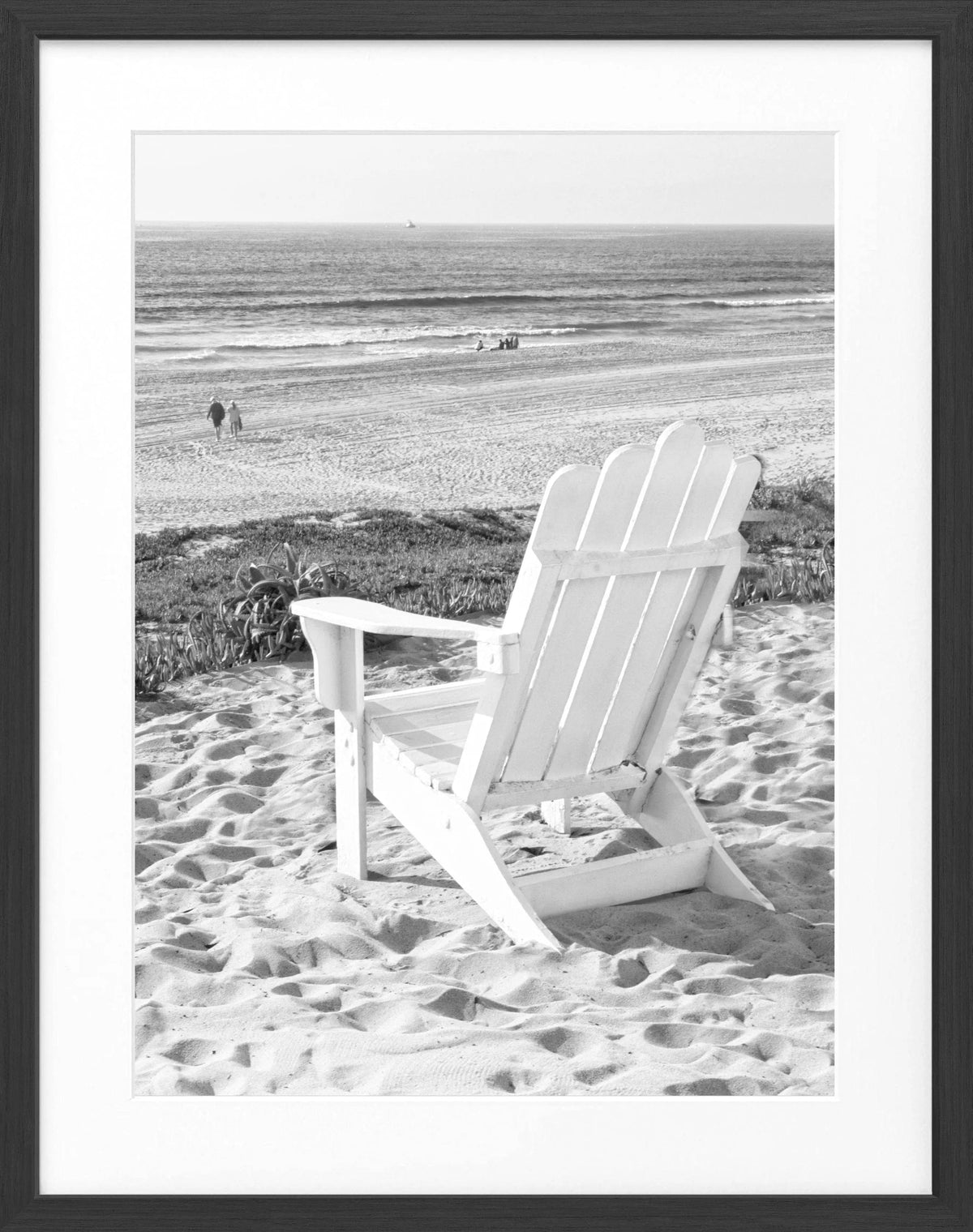 Schwarz-weißes Poster mit Rahmen, Kalifornien Motiv, Deckchair, von Cosman-Photocollection, 25x31 cm