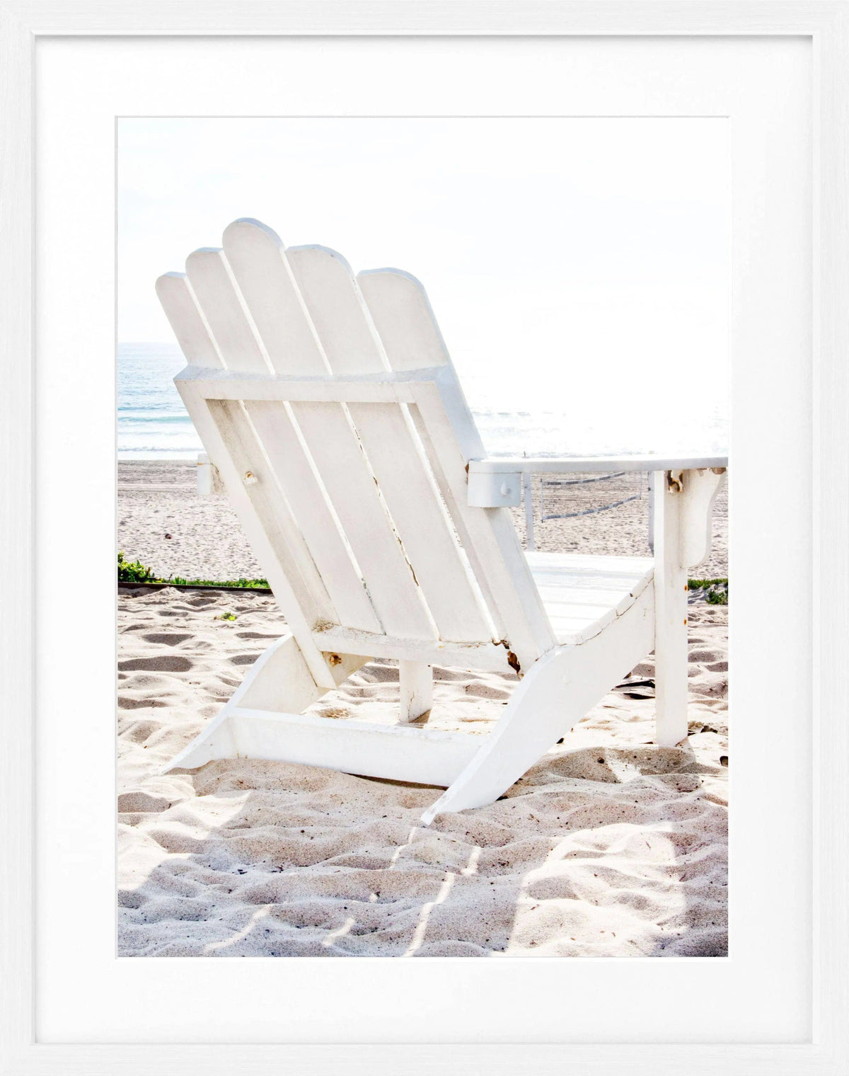 Schwarz-weiß Poster mit Rahmen, Kalifornien-Deckchair Motiv, von Cosman-Photocollection, 25x31cm, Wanddekoration