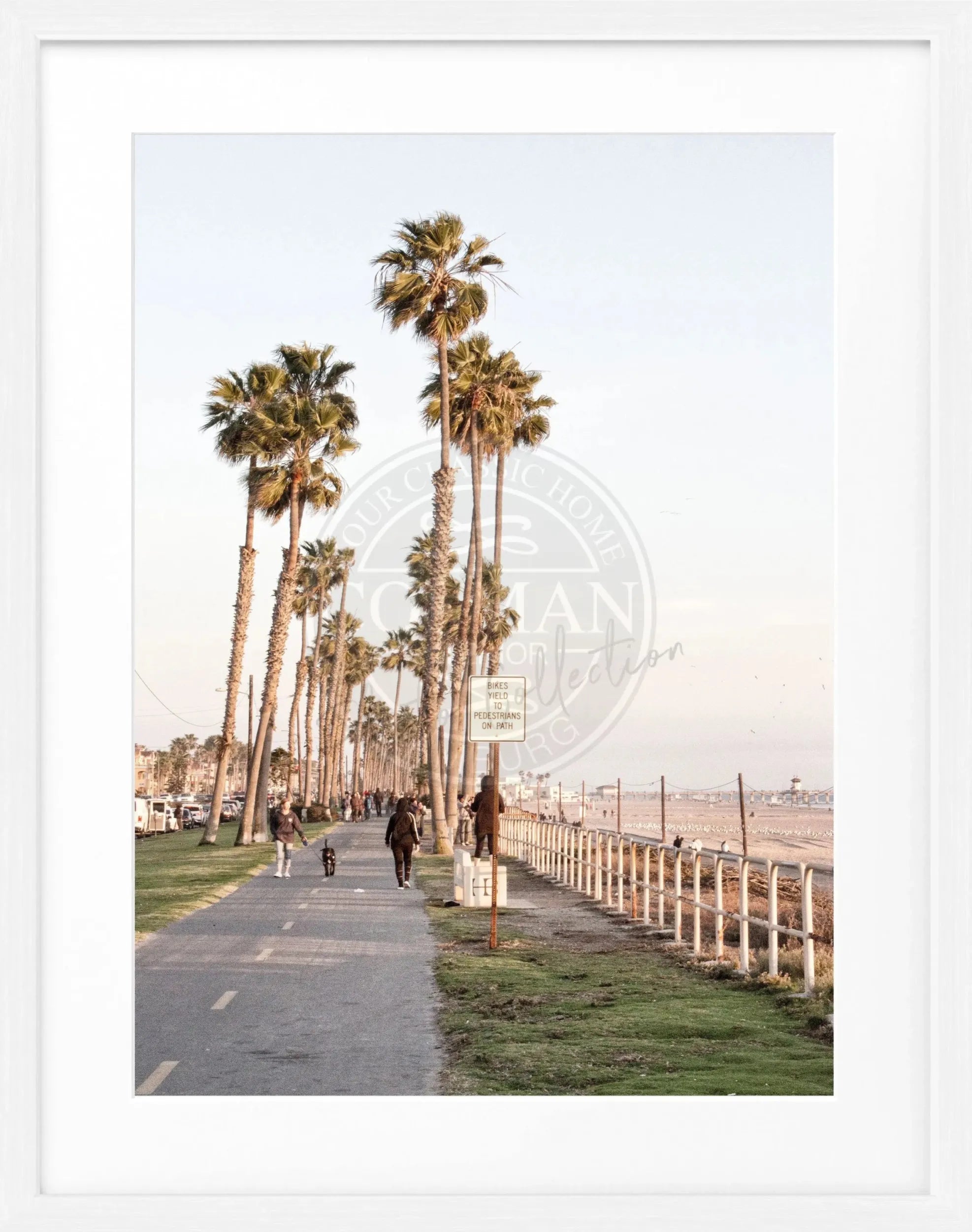 Schwarz-weißer Poster mit Rahmen von Cosman-Photocollection, Kalifornien Huntington Beach, 25x31 cm, Wanddekoration