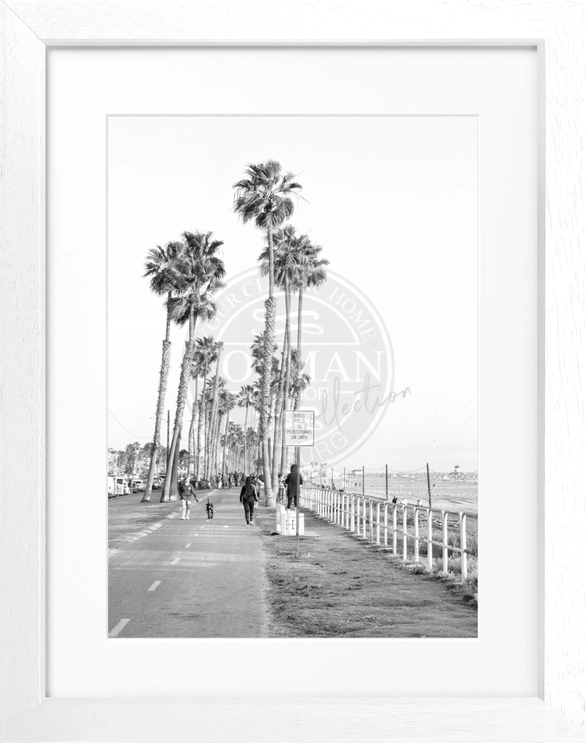 Schwarz-weißes Poster mit Rahmen, Kalifornien Huntington Beach Motiv, von Cosman-Photocollection, 25x31 cm