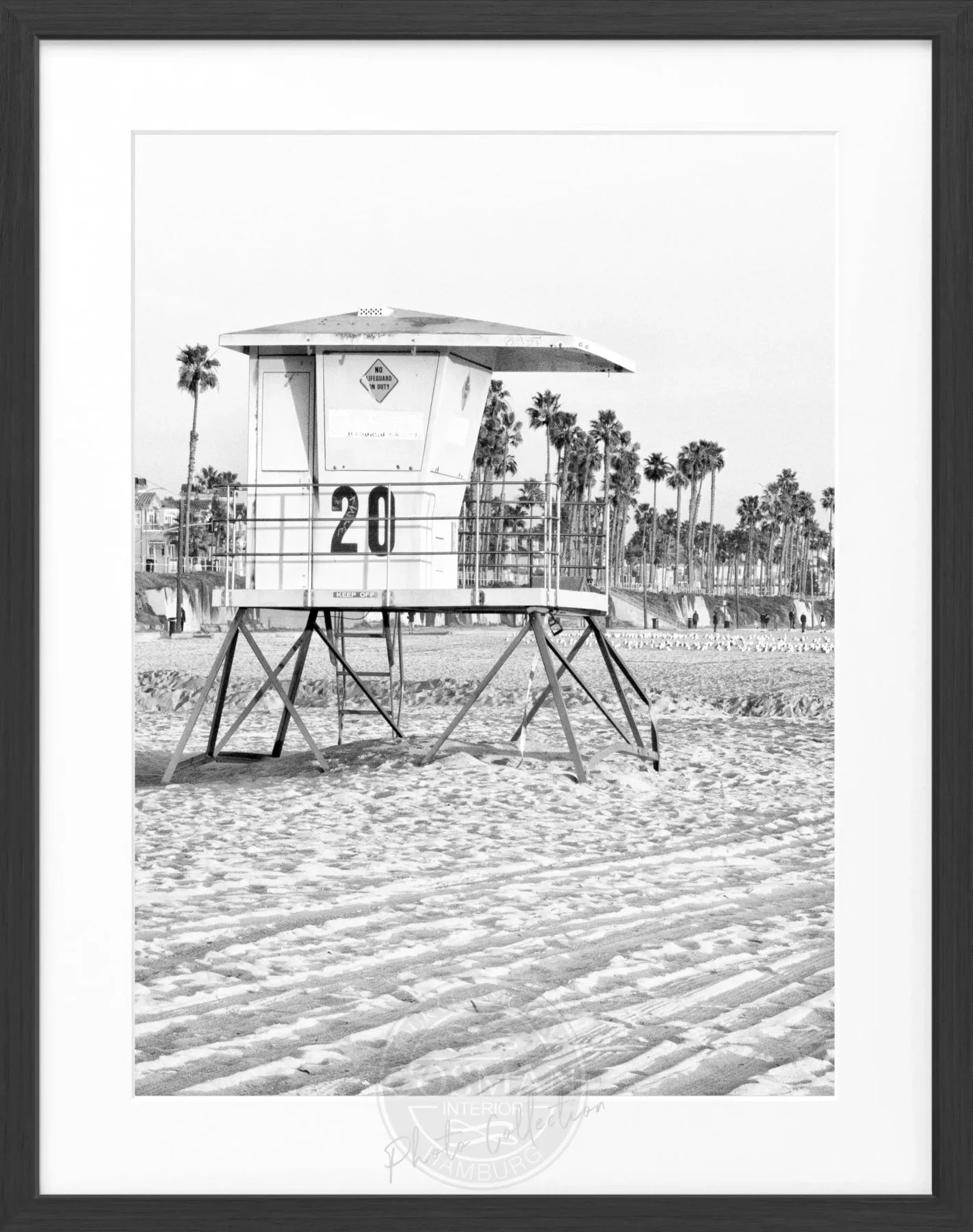 Schwarz-weiß Poster mit Rahmen, Kalifornien Huntington Beach Lifeguard, Cosman-Photocollection, 25x31cm, Strandmotiv