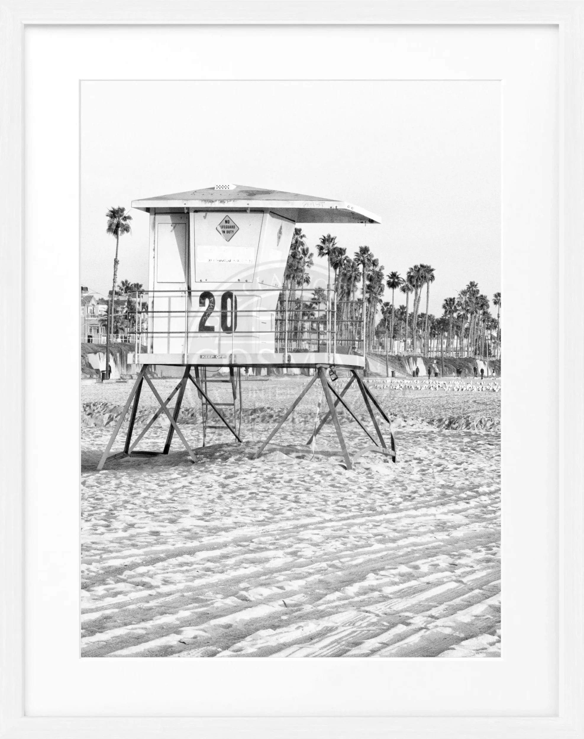 Schwarz-weiß Poster mit Rahmen, Kalifornien Huntington Beach Lifeguard, Cosman-Photocollection, 25x31 cm, Wanddekoration