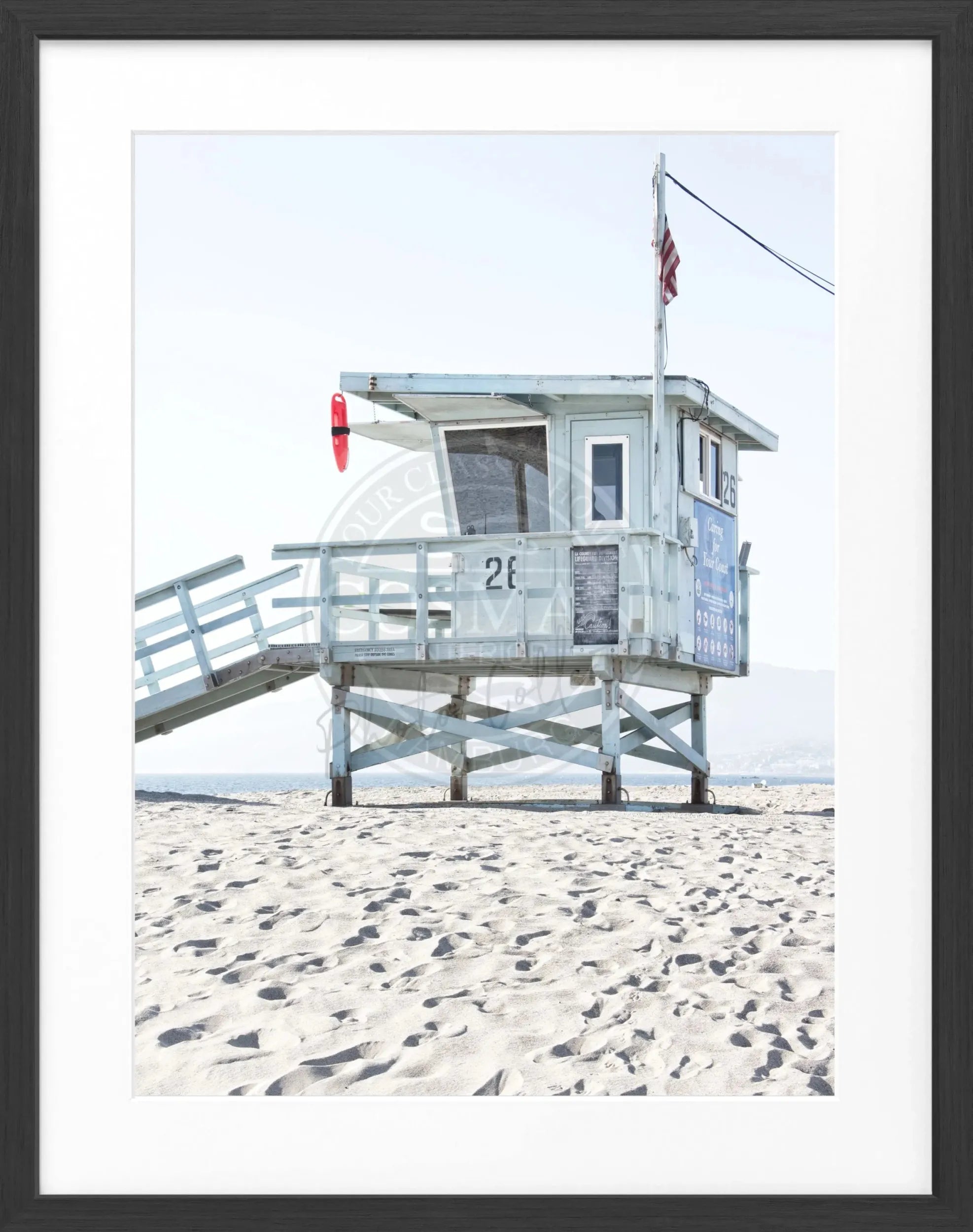 Schwarz-weiß Poster mit Rahmen, Kalifornien Lifeguard Motiv, 25x31 cm, von Cosman-Photocollection
