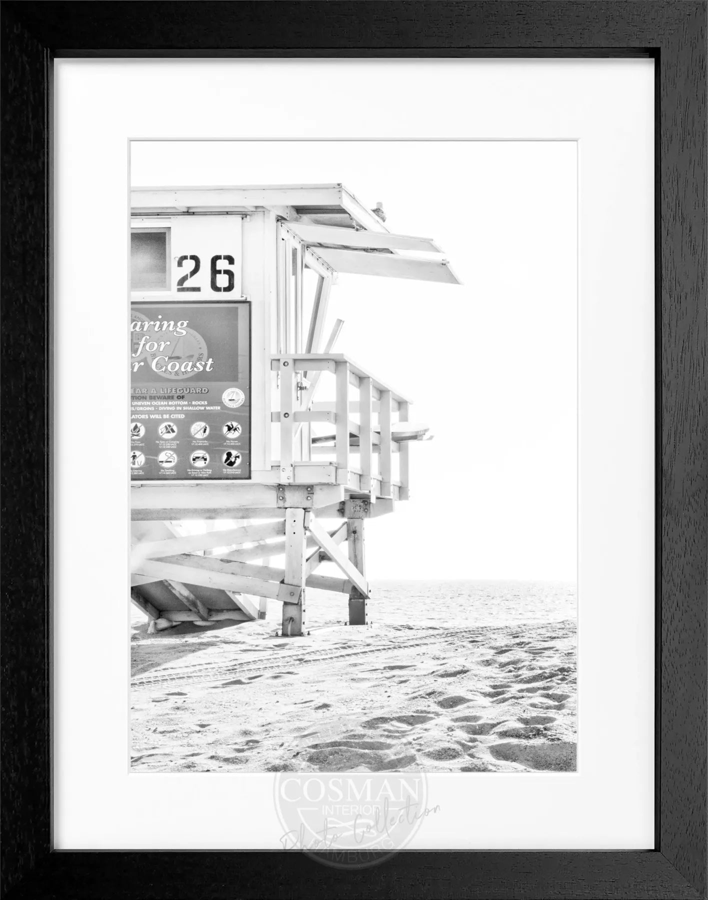 Schwarz-weiß Poster mit Rahmen, Kalifornien Lifeguard-Motiv, von Cosman-Photocollection, 25x31cm, Wanddekoration