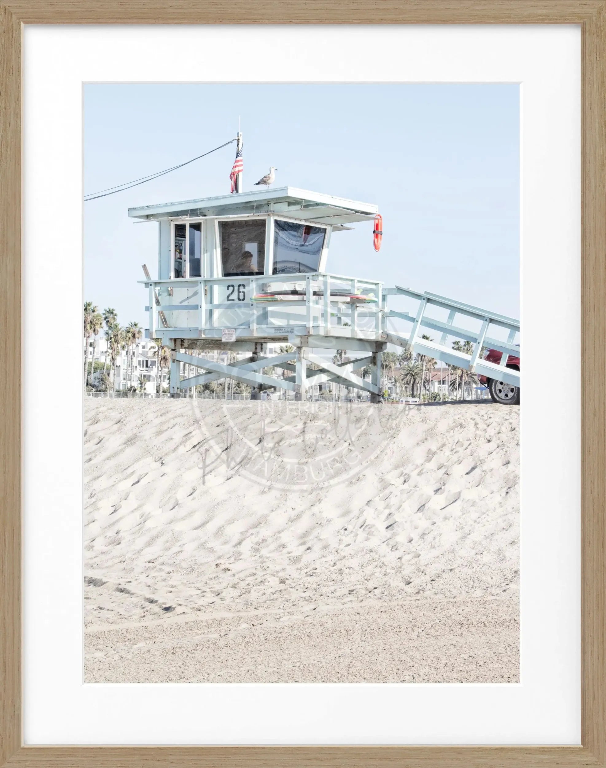 Schwarz-weiß Poster mit Rahmen, Kalifornien Lifeguard-Motiv, von Cosman-Photocollection, 25x31cm, Wanddekoration