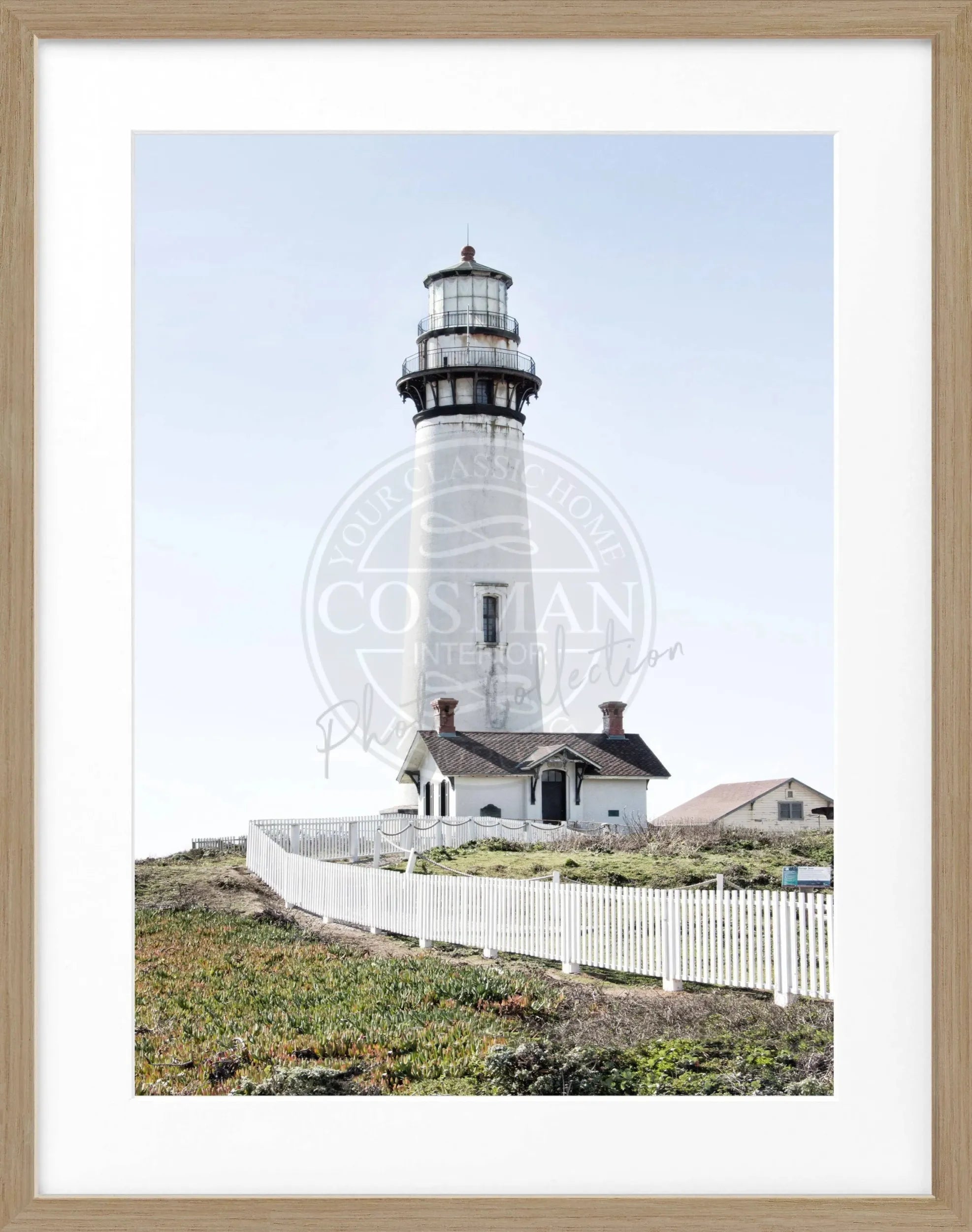 Schwarz-weiß Poster mit Rahmen, Kalifornien Leuchtturm Pigeon Point, von Cosman-Photocollection, 25x31cm, Wanddekoration