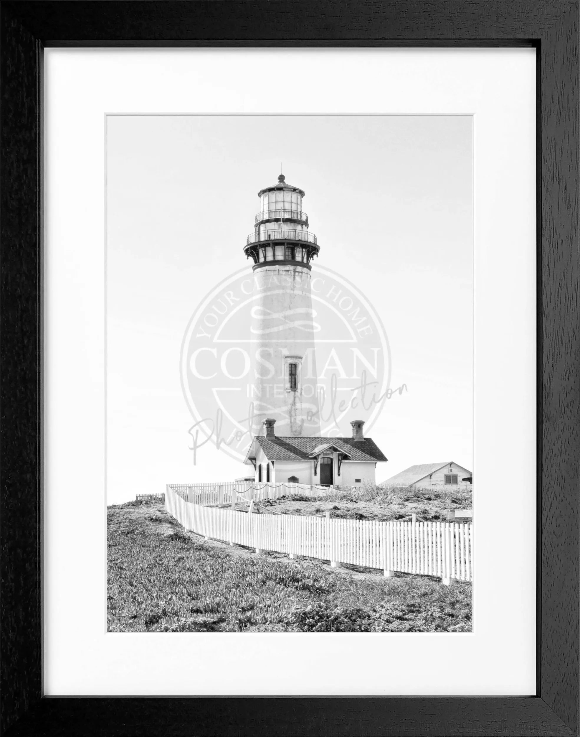 Schwarz-weiß Poster mit Rahmen von Cosman-Photocollection, Kalifornien Leuchtturm Pigeon Point, 25x31 cm, Wanddekoration