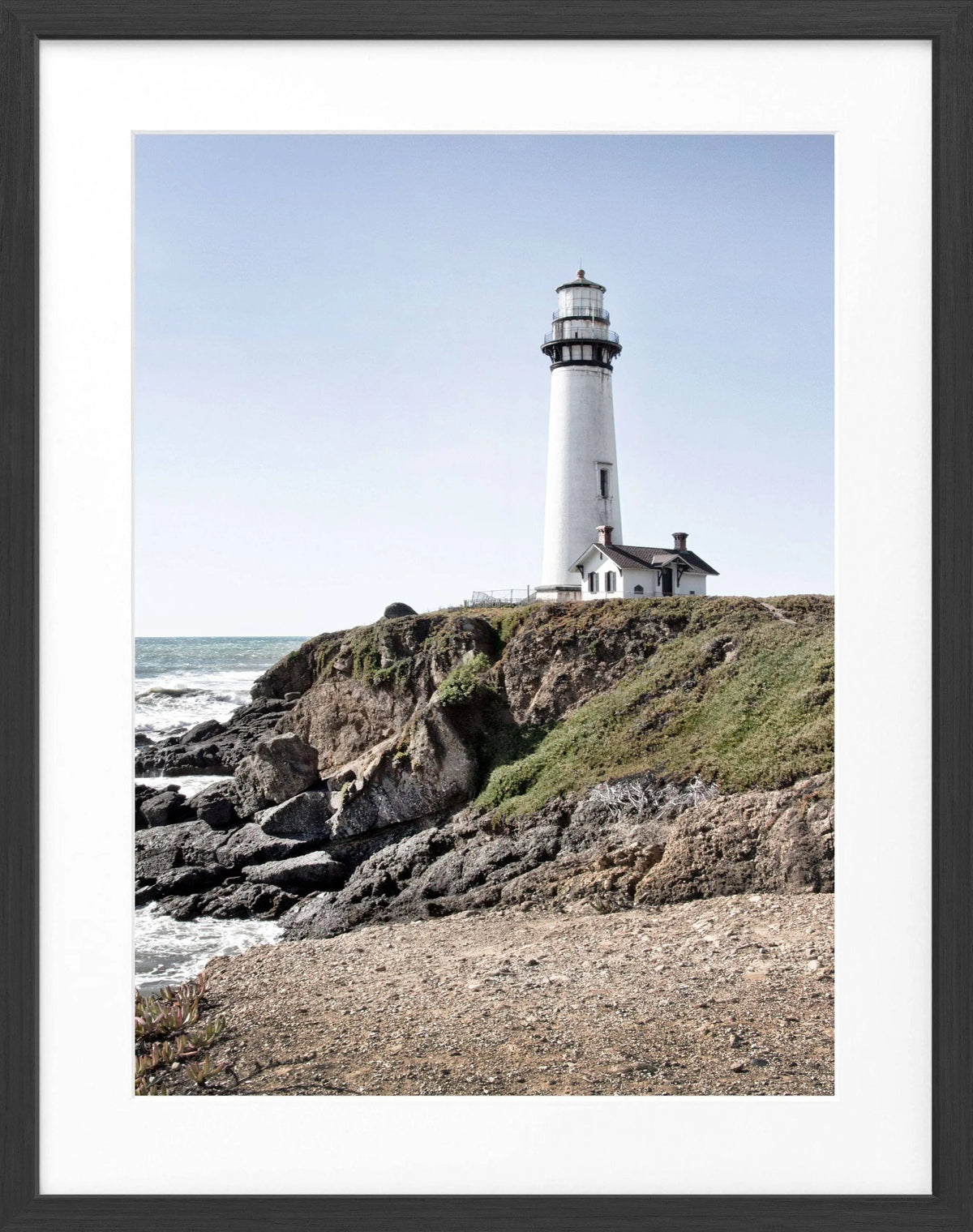 Schwarz-weiß Poster mit Rahmen von Cosman-Photocollection, Kalifornien Leuchtturm Pigeon Point, 25x31 cm, Wanddekoration