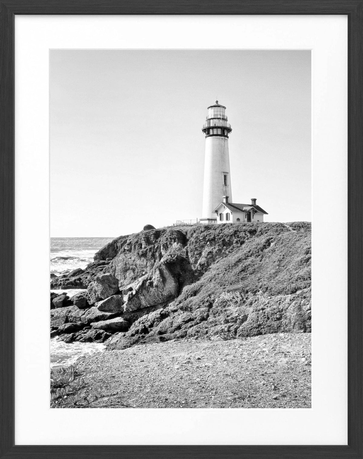 Schwarz-weiß Poster mit Rahmen von Cosman-Photocollection, Kalifornien Leuchtturm Pigeon Point, 25x31cm, Wanddekoration