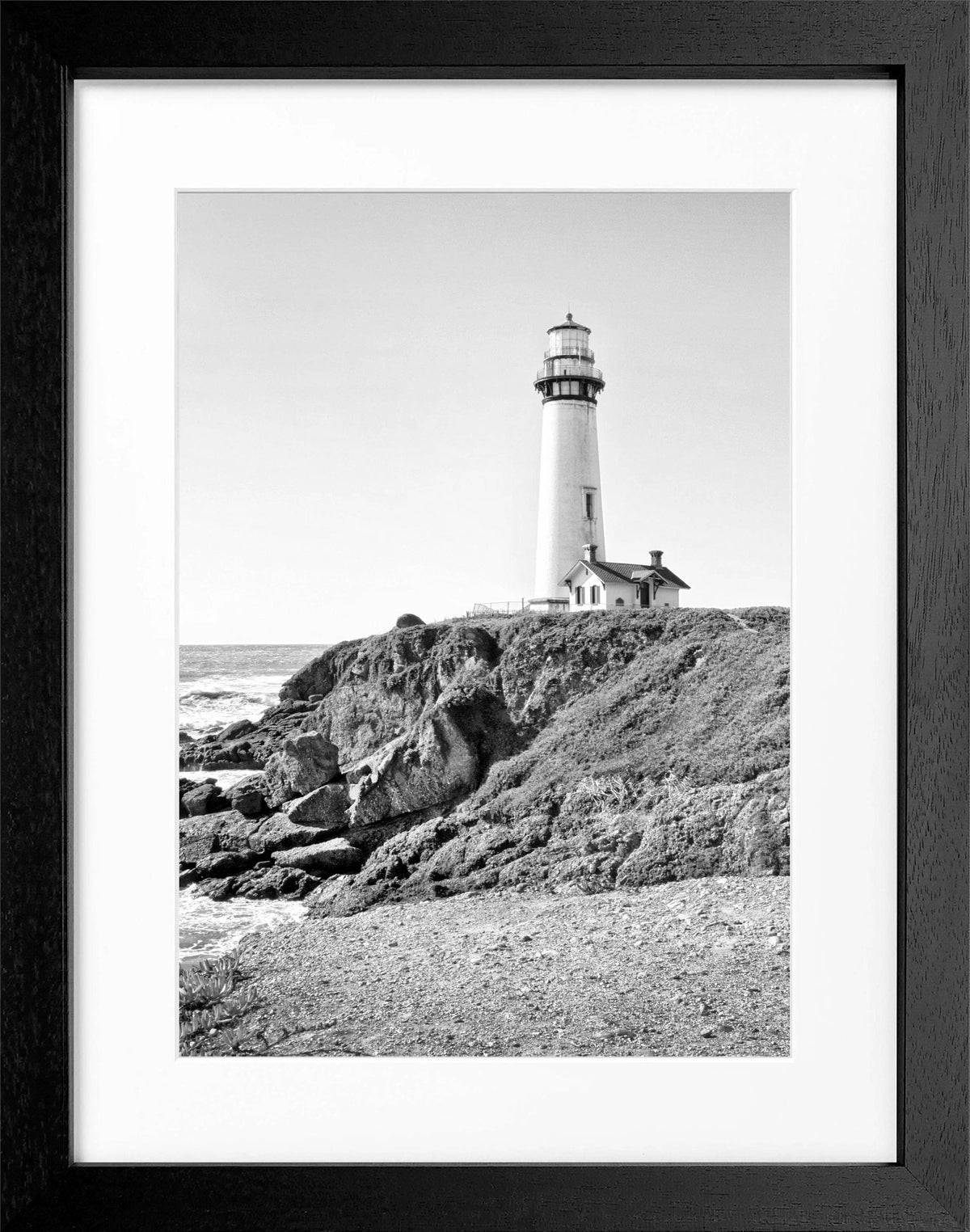 Schwarz-weiß Poster mit Rahmen, Kalifornien Lighthouse Pigeon Point, von Cosman-Photocollection, 25x31 cm, maritime Strandlandschaft