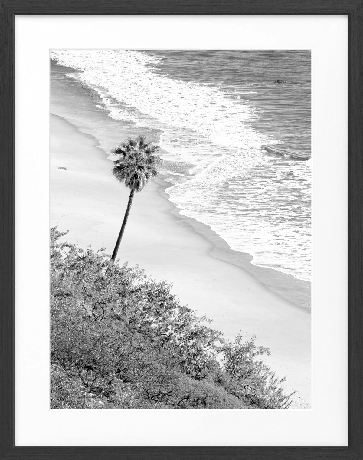 Schwarz-weißes Poster mit Rahmen, Kalifornien Malibu Motiv, 25x31 cm, von Cosman-Photocollection