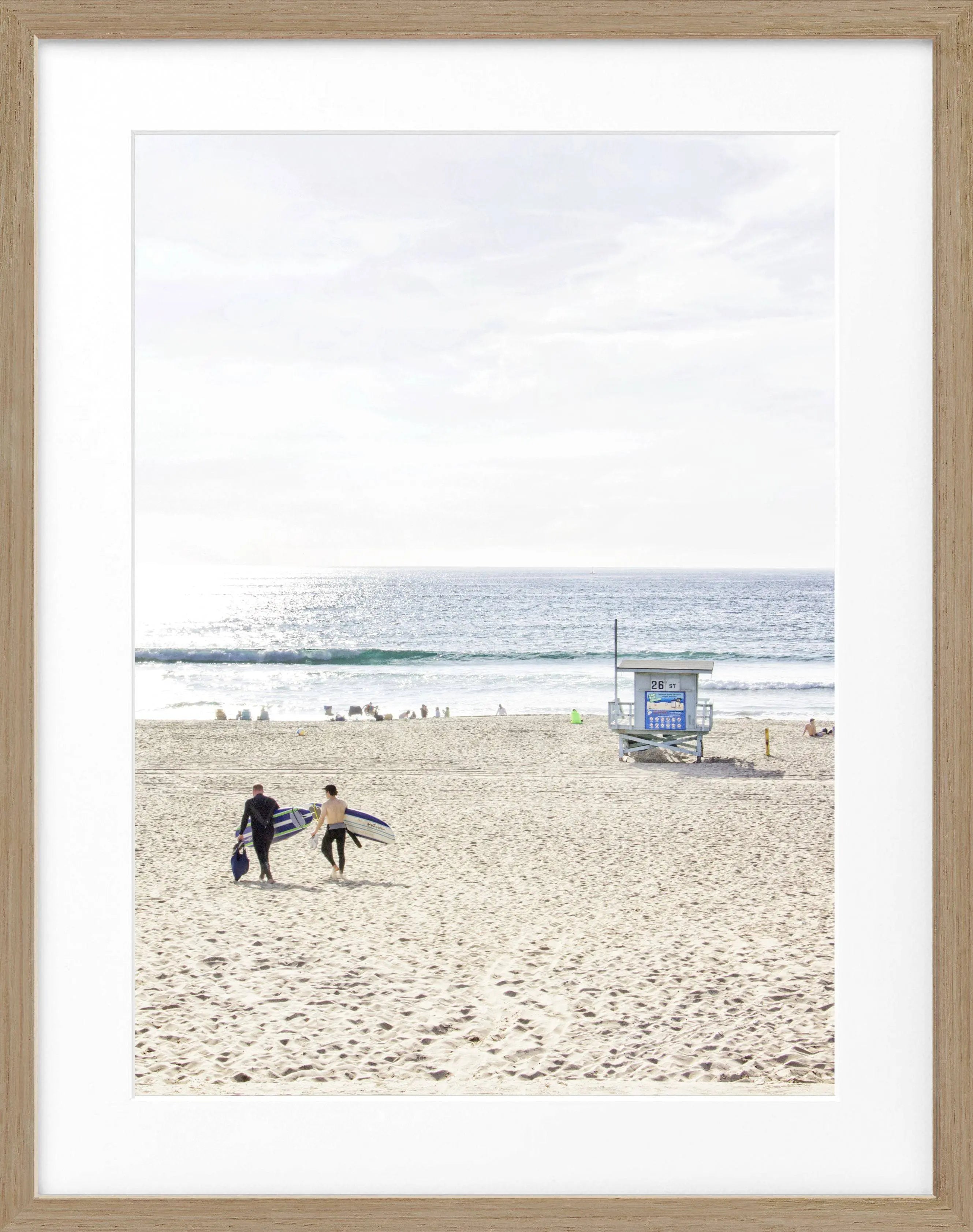 Schwarz-weiß Poster mit Rahmen von Kalifornien Manhattan Beach, 25x31cm, von Cosman-Photocollection.