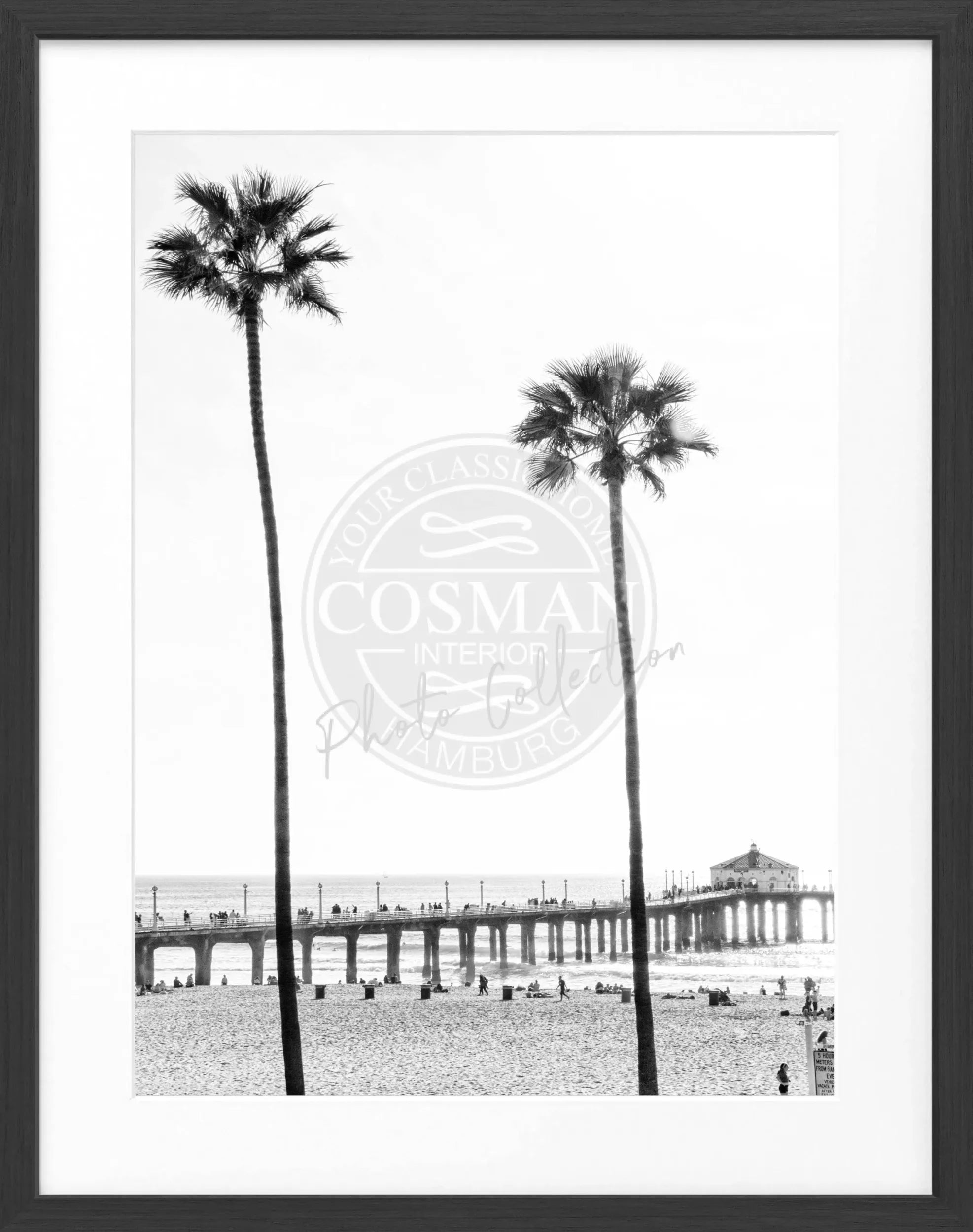 Schwarz-weiß Poster mit Rahmen von Manhattan Beach, Kalifornien, von Cosman-Photocollection, 25x31 cm, Fotokunst.