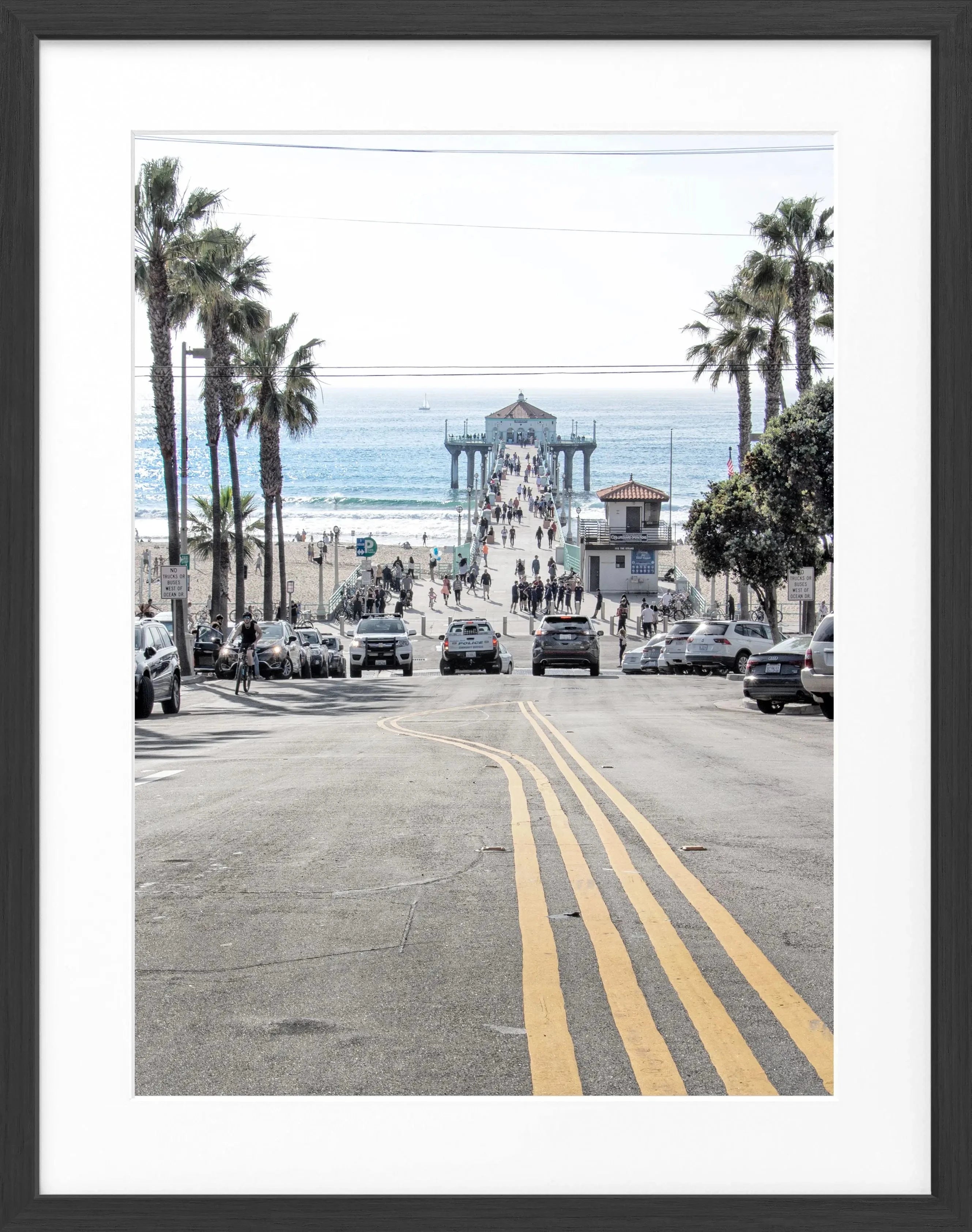 Schwarz-weiß Poster mit Rahmen, Kalifornien Manhattan Beach, Cosman-Photocollection, 25x31 cm, Wanddekoration