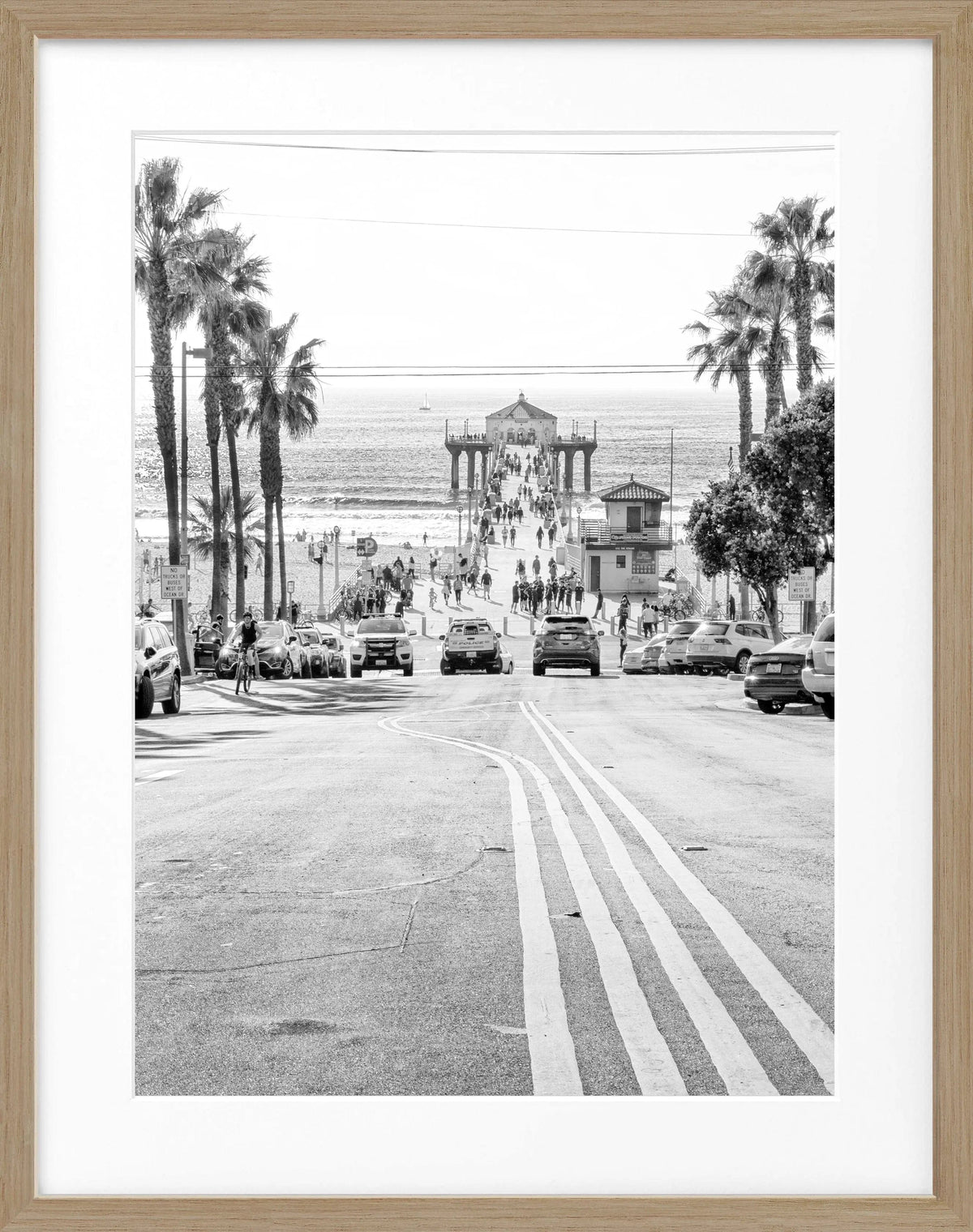 Schwarz-weiß Poster mit Rahmen von Cosman-Photocollection, Kalifornien Manhattan Beach, 25x31 cm, Fotokunst und Strandmotiv