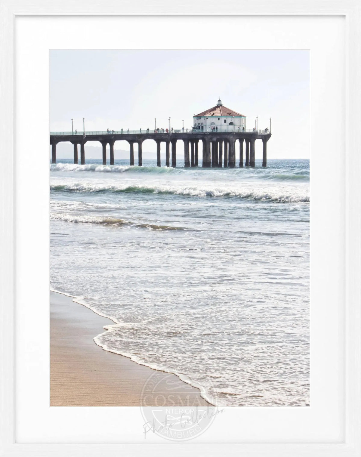 Schwarz-weiß Poster mit Rahmen, Kalifornien Manhattan Beach Pier, von Cosman-Photocollection, 25x31 cm, kunstvolles Meeresmotiv
