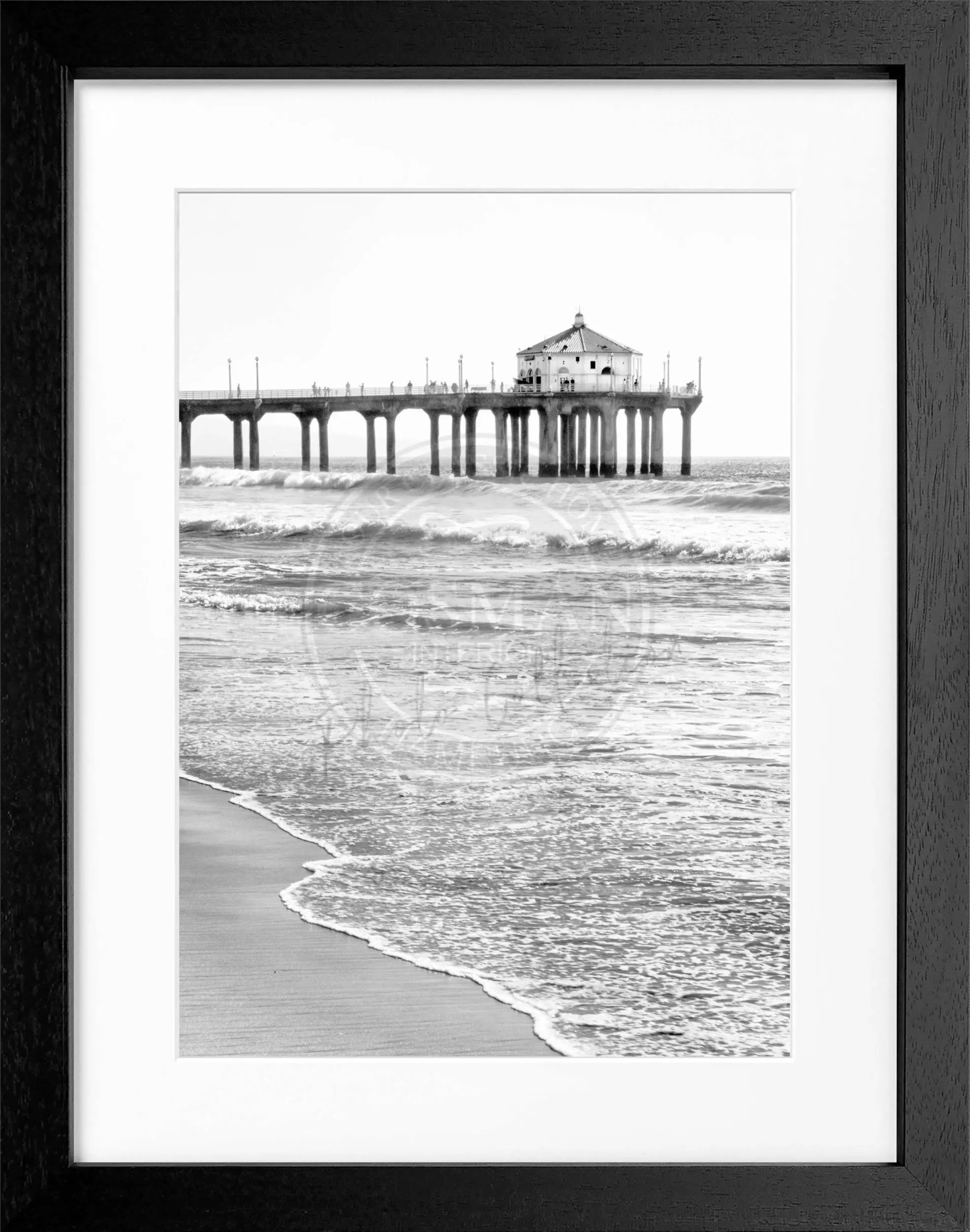 Schwarz-weiß Poster mit Rahmen, Kalifornien Manhattan Beach Pier, von Cosman-Photocollection, 25x31 cm, dekoratives Wandbild