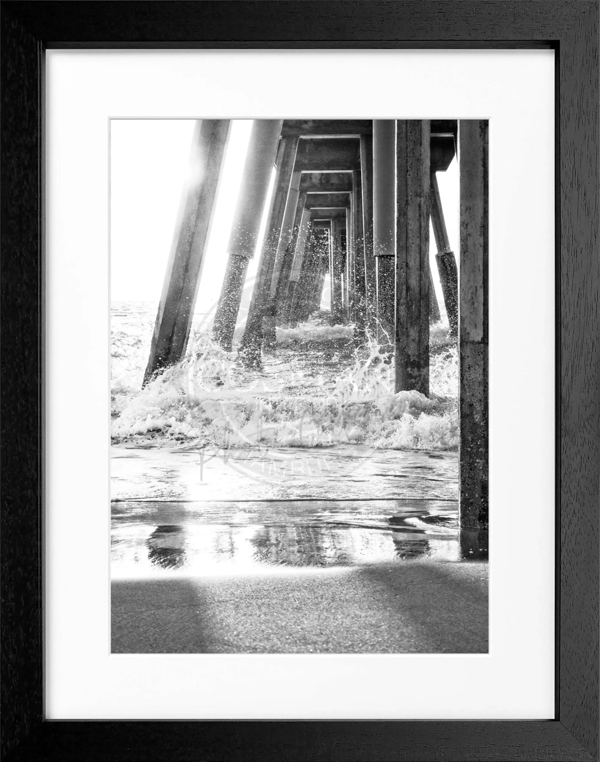 Schwarz-weiß Poster mit Rahmen, Kalifornien Pier, von Cosman-Photocollection, 25x31 cm, Wanddekoration