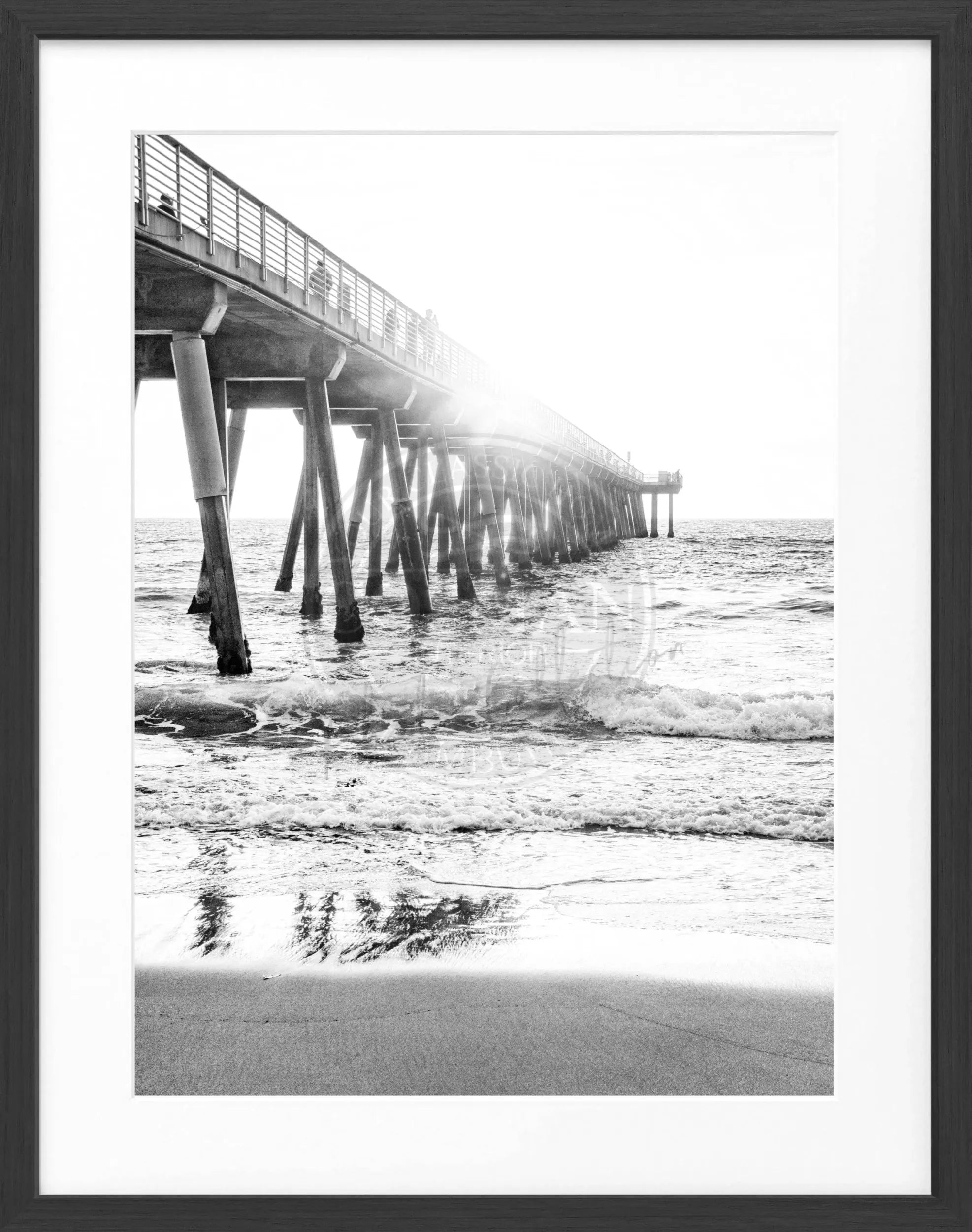 Schwarz-weiß Poster mit Rahmen, Kalifornien Pier Motiv von Cosman-Photocollection, 25x31cm, dekoratives Wandbild