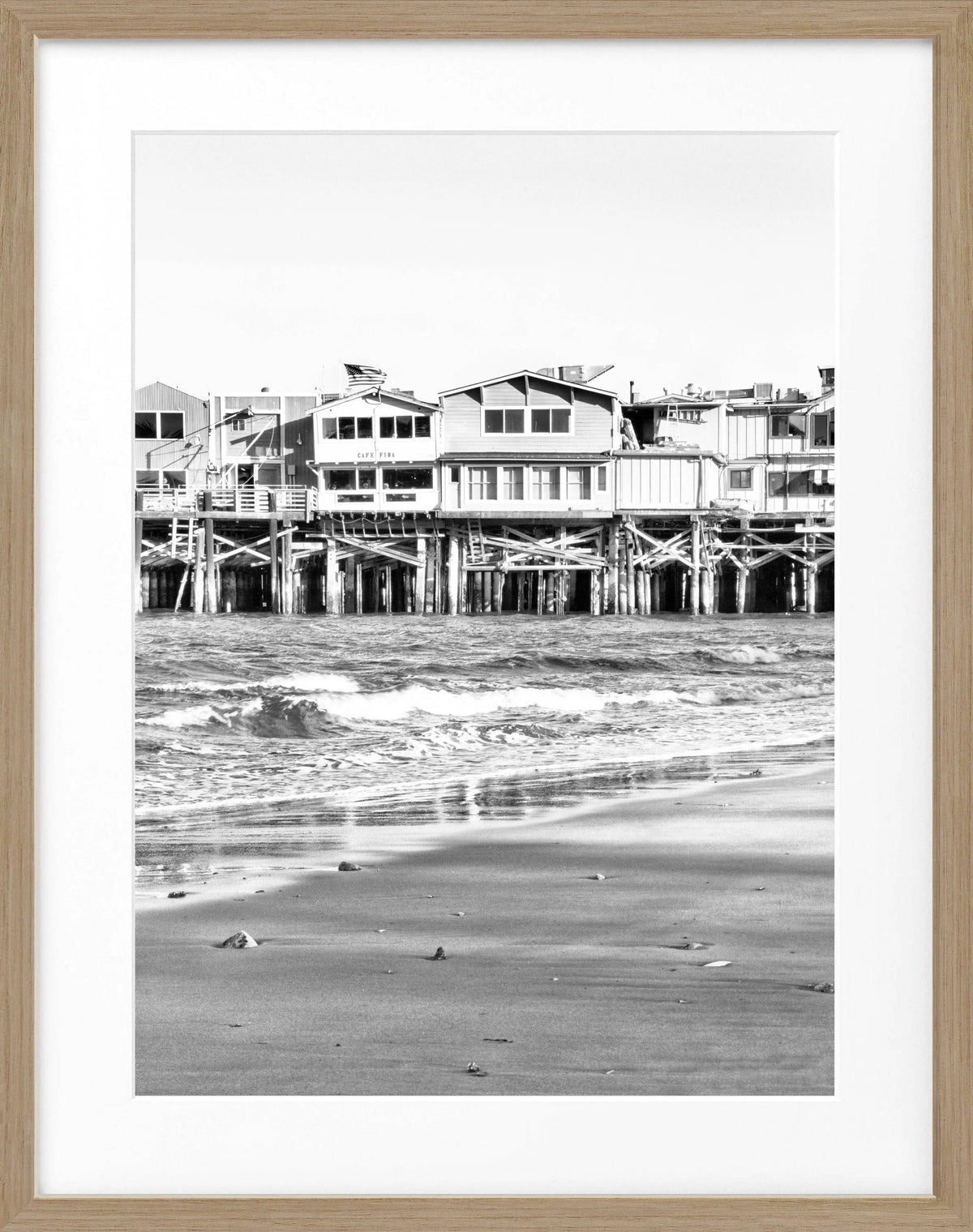Schwarz-weiß Poster mit Rahmen, Kalifornien Pier Monterey, von Cosman-Photocollection, 25x31 cm, maritime Küstenaufnahmen