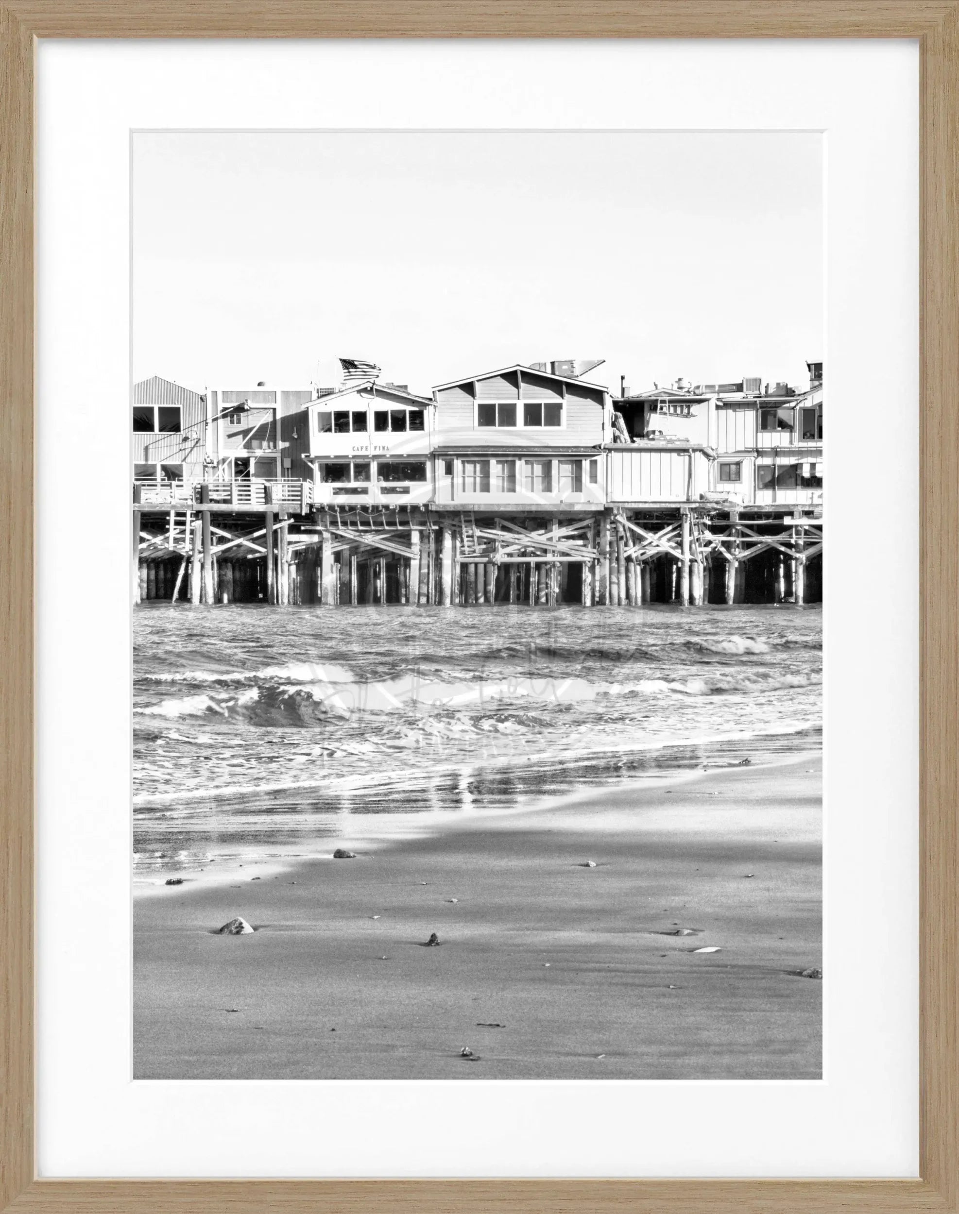 Schwarz-weiß Poster mit Rahmen, Kalifornien Pier Monterey, von Cosman-Photocollection, 25x31 cm, maritime Küstenaufnahmen