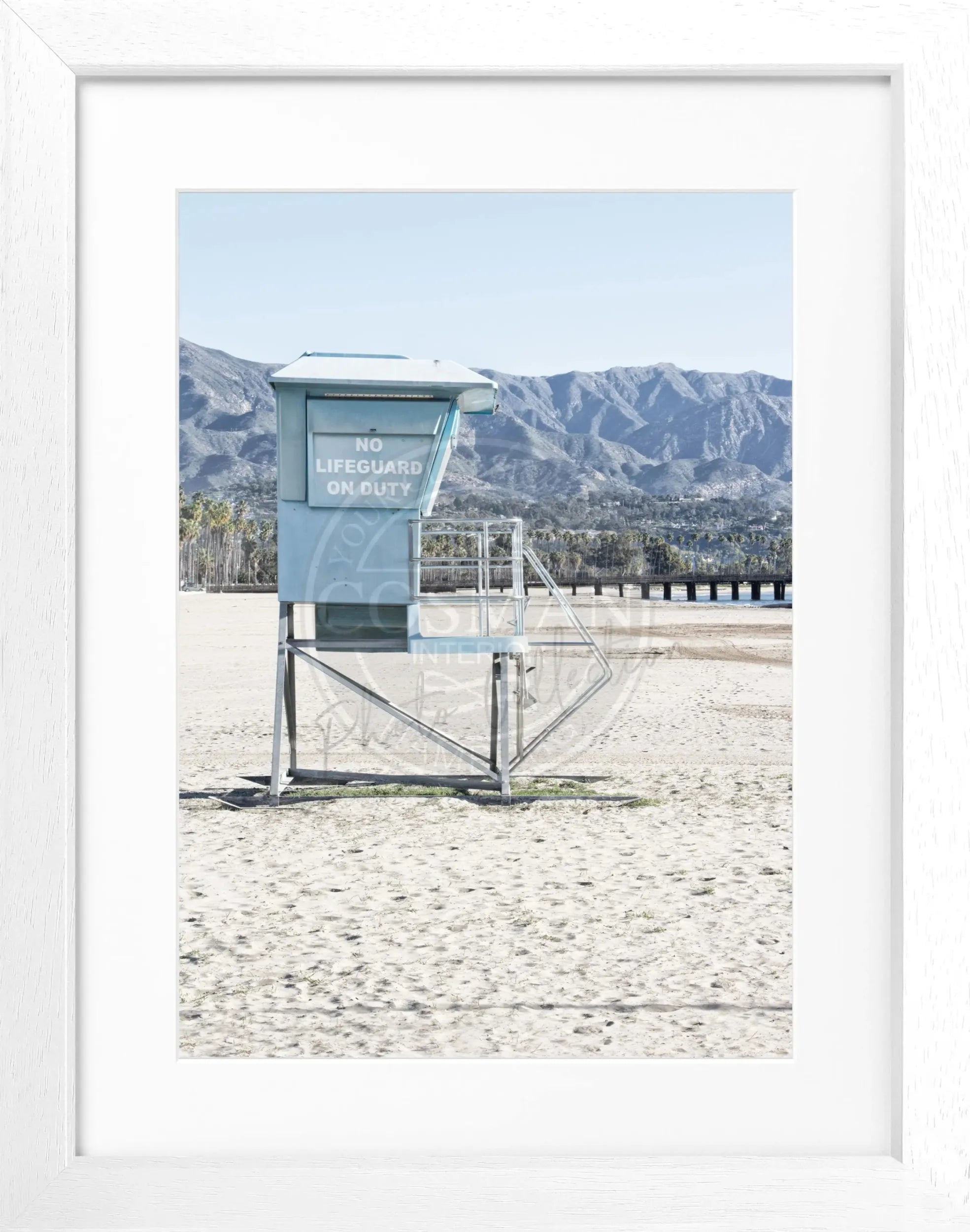 Schwarz-weiß Poster mit Rahmen, Kalifornien Santa Barbara Lifeguard Motiv, von Cosman-Photocollection, 25x31 cm