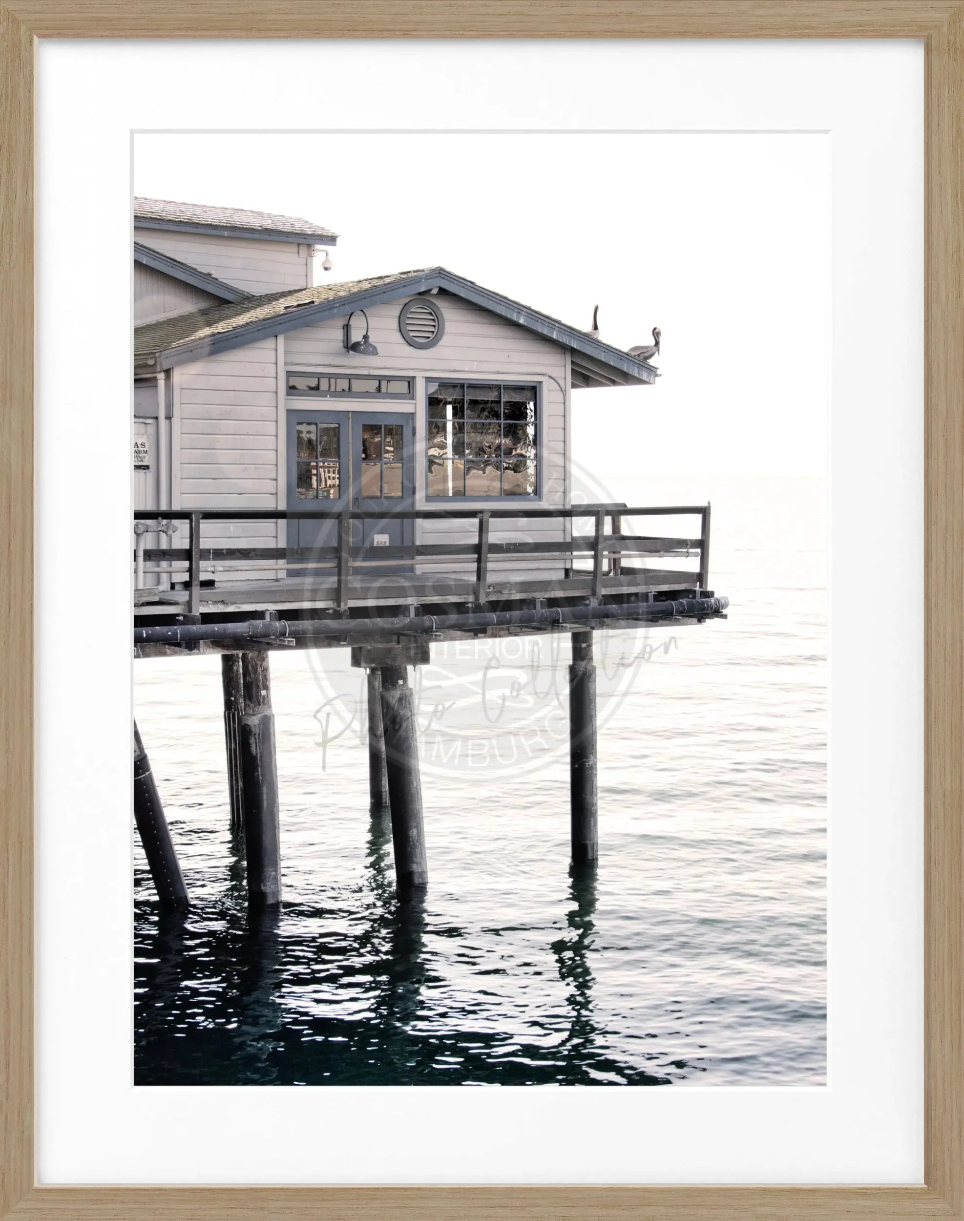 Schwarz-weiß Poster mit Rahmen von Santa Barbara Pier in Kalifornien, 25x31 cm, von Cosman-Photocollection
