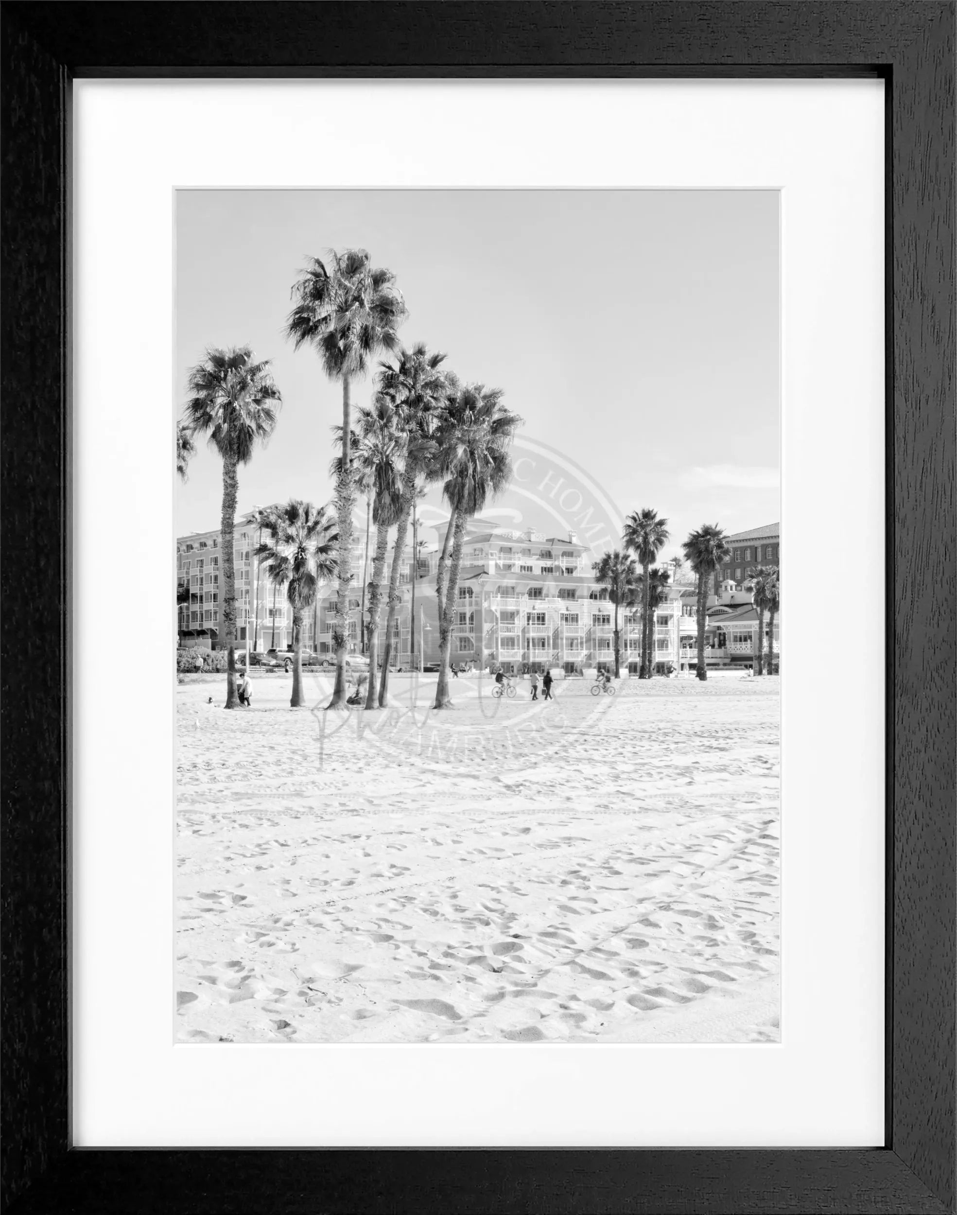 Schwarz-weiß Poster mit Rahmen von Cosman-Photocollection, Kalifornien Santa Monica Beach, 25x31 cm, Fotokunst.