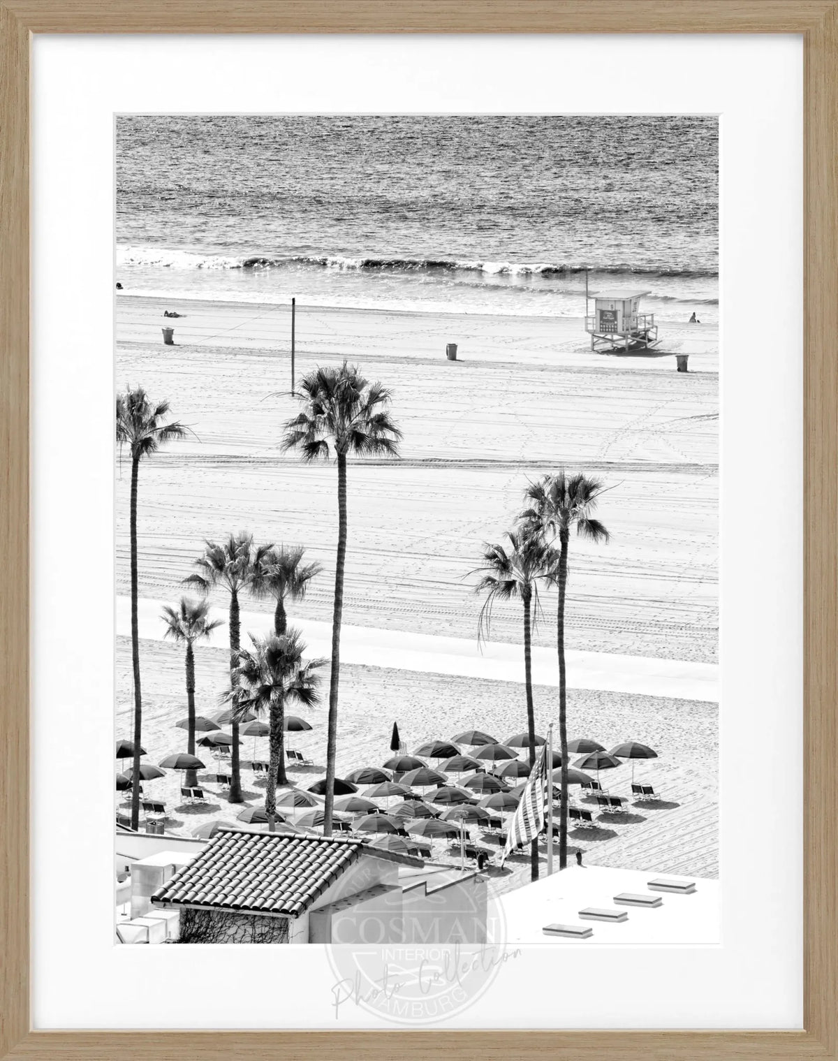 Schwarz-weiß Poster mit Rahmen von Cosman-Photocollection, Santa Monica Beach in Kalifornien, 25x31cm, Strandmotiv
