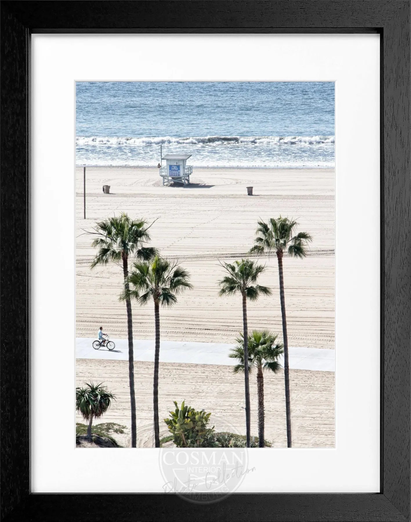 Schwarz-weiß Poster mit Rahmen von Cosman-Photocollection, Santa Monica Beach in Kalifornien, 25x31cm, Strandmotiv