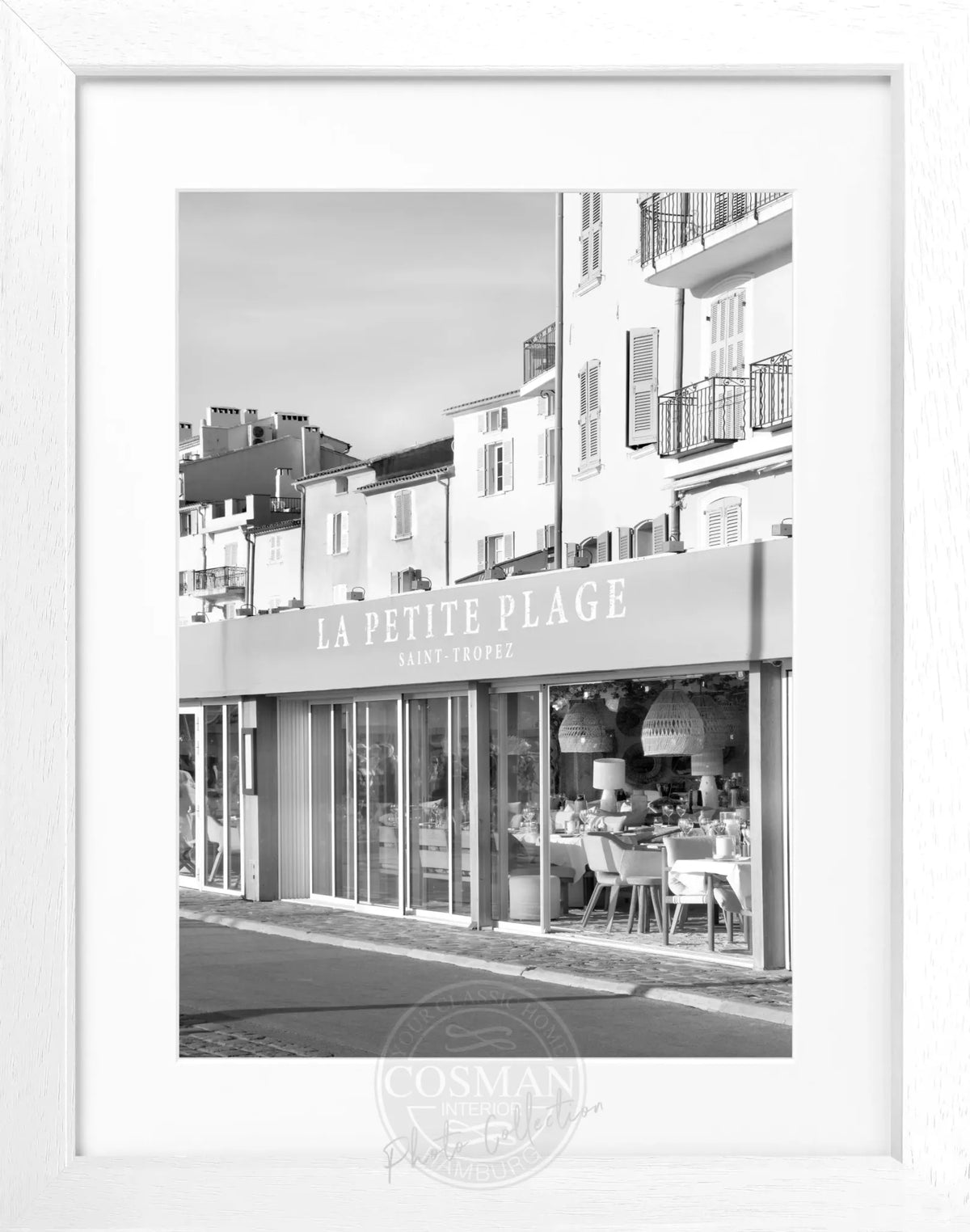 Schwarz-weiß Poster mit Rahmen 'La Petite Plage' Saint Tropez von Cosman-Photocollection, 25x31cm, Wanddekoration