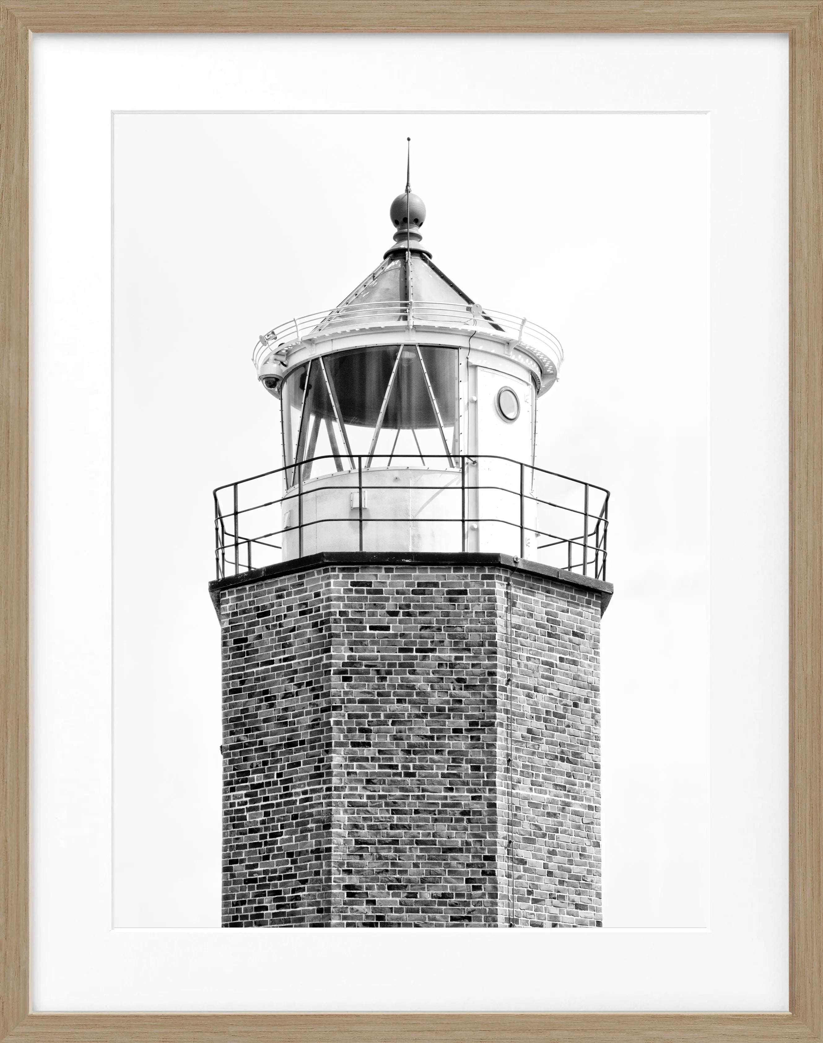 Schwarz-weiß Poster mit Rahmen, Leuchtturm ’Rotes Kliff’ auf Sylt, von Cosman-Photocollection, 25x31 cm, Motiv in Schwarz und Weiß