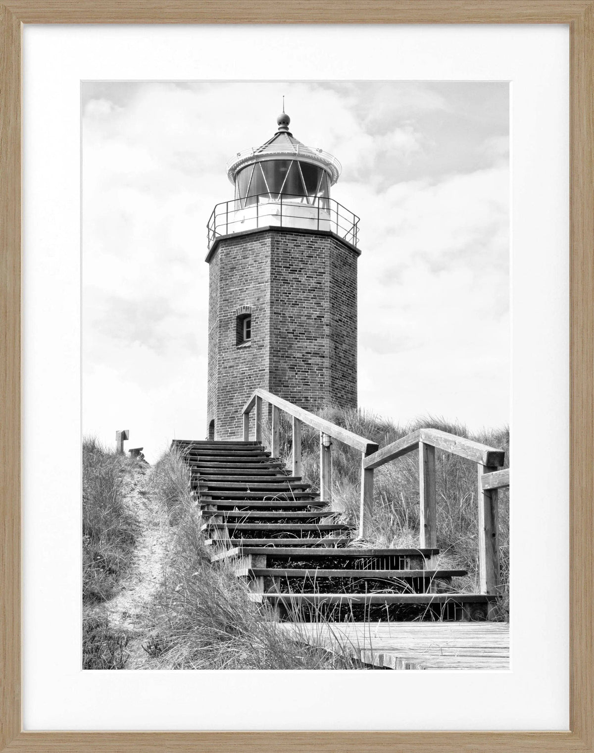 Schwarz-weiß Poster mit Rahmen, Leuchtturm Sylt am Roten Kliff in Kampen, von Cosman-Photocollection, 25x31 cm
