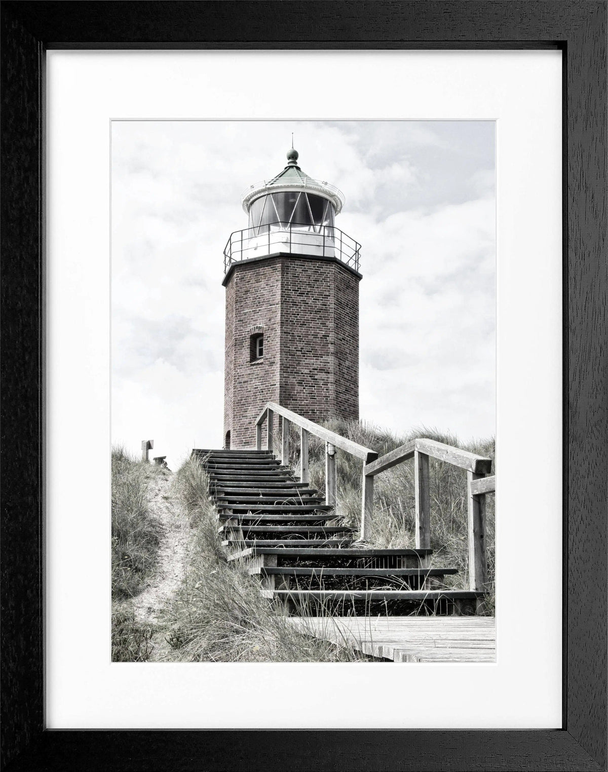 Schwarz-weiß Poster mit Rahmen, Leuchtturm Sylt 'Rotes Kliff' Kampen, von Cosman-Photocollection, 25x31 cm
