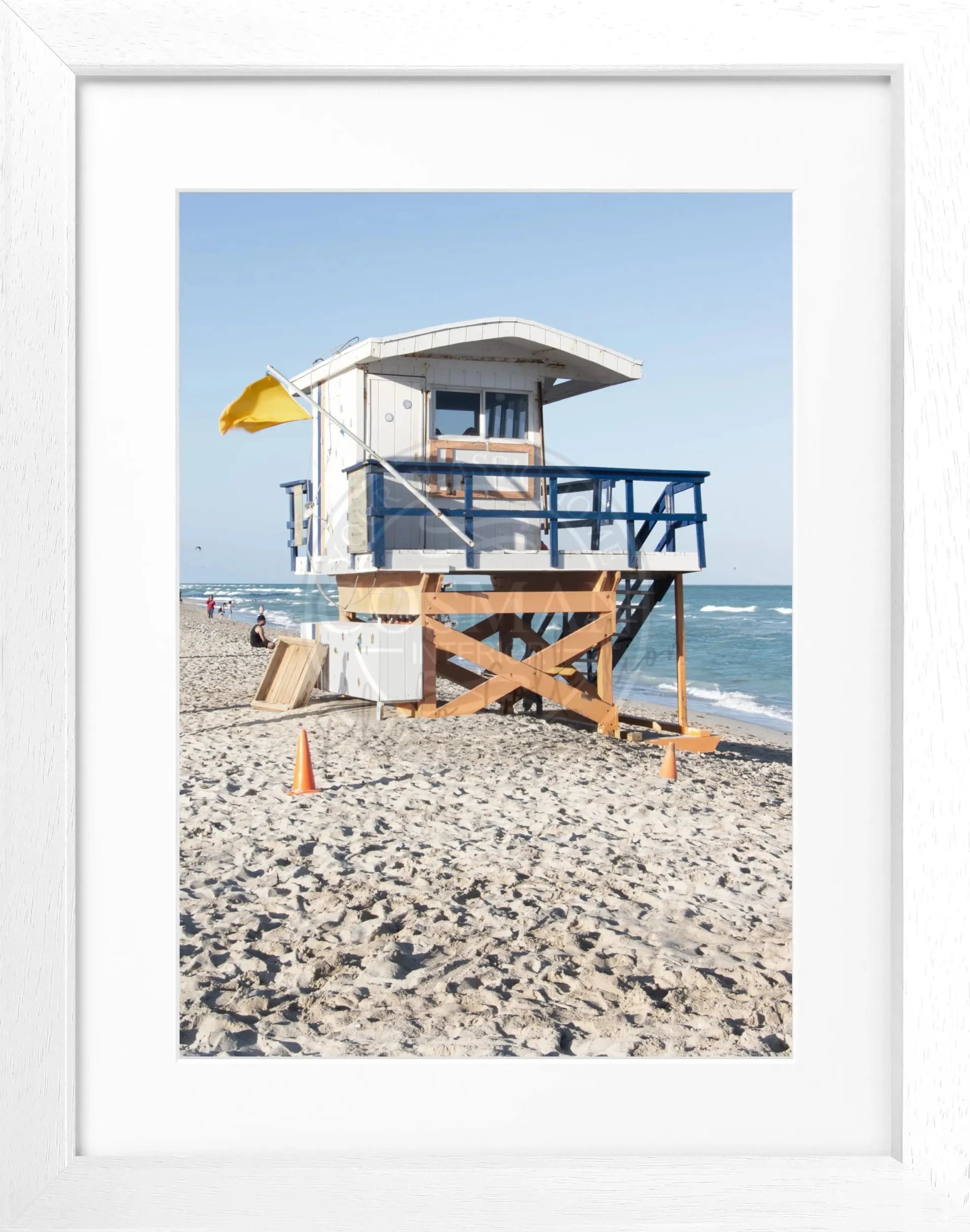 Schwarz-weiß Poster mit Rahmen 'Lifeguard' von Cosman-Photocollection, Florida Key West, 25x31 cm, Meeresmotiv