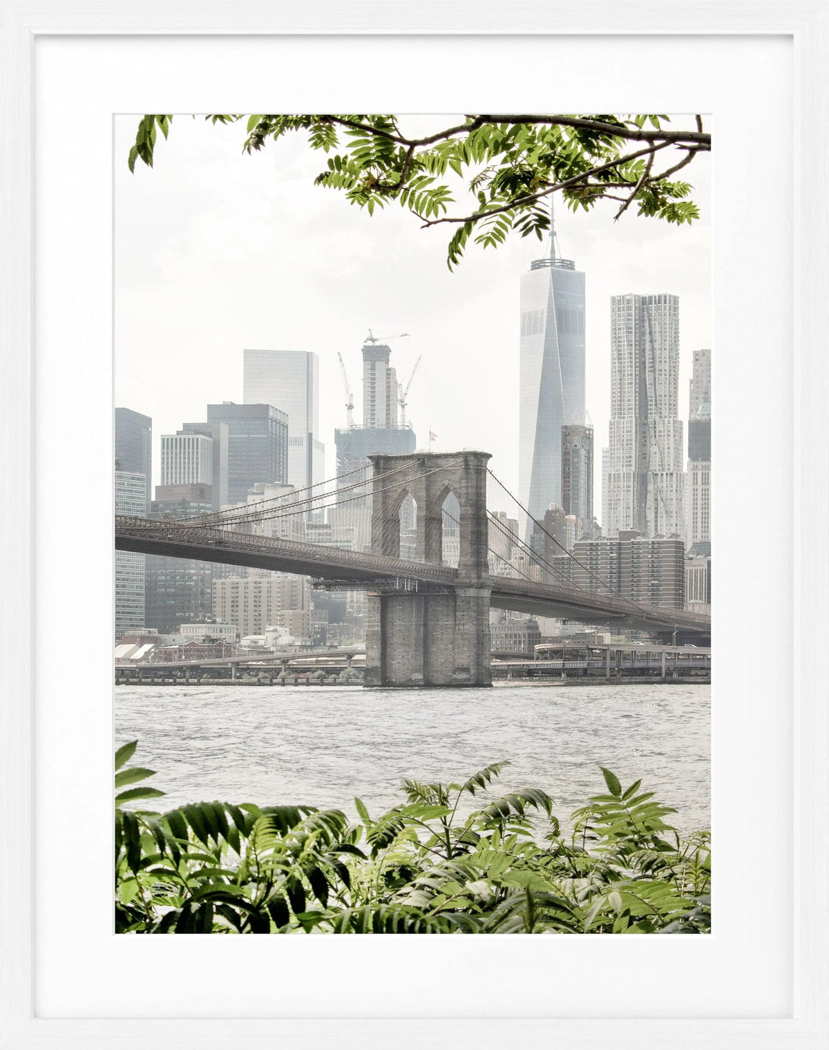 Schwarz-weiß Poster mit Rahmen von Cosman-Photocollection, New York Brooklyn Bridge, 25x31cm, urbanes Stadtmotiv