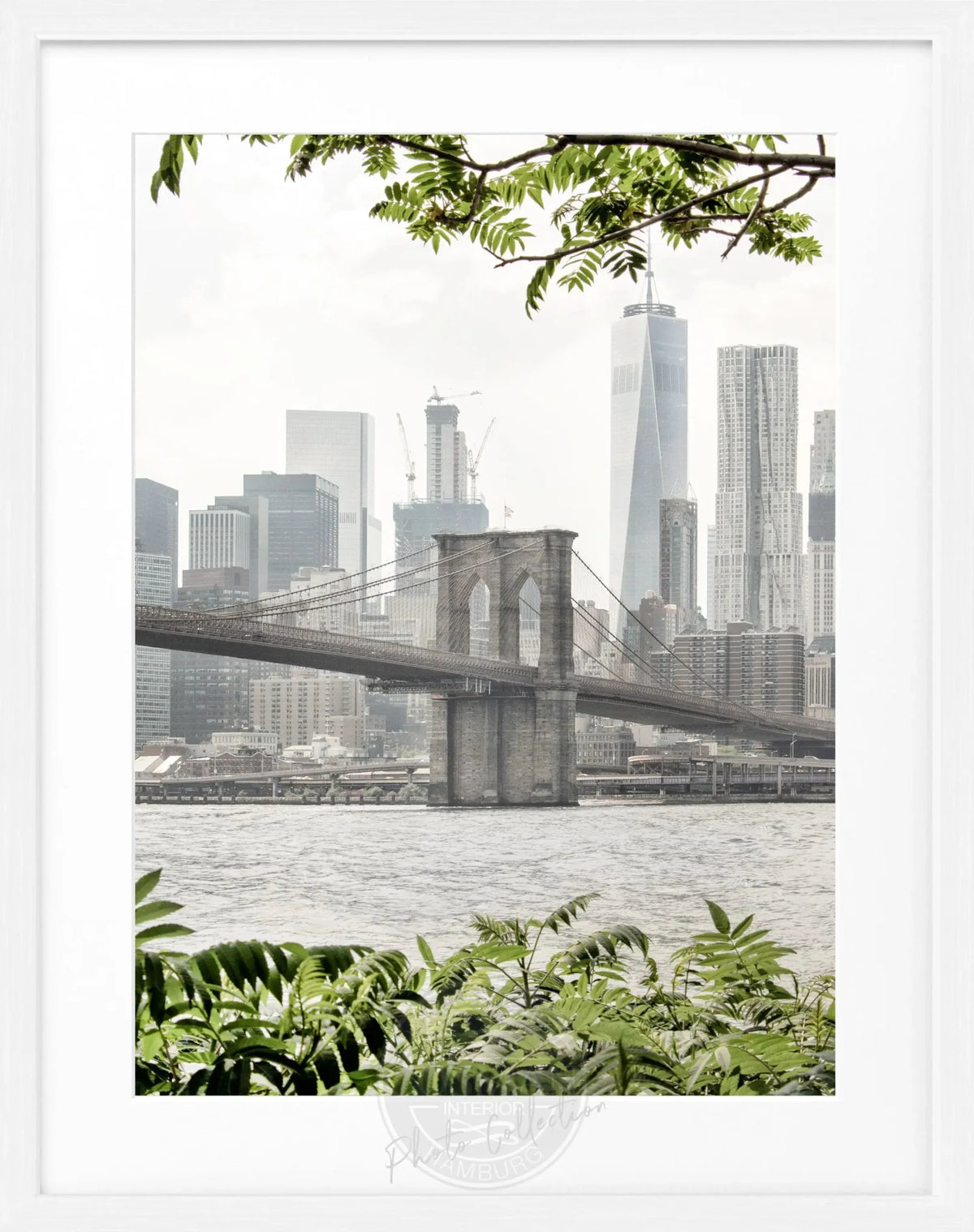 Schwarz-weiß Poster mit Rahmen von Cosman-Photocollection, New York Brooklyn Bridge, 25x31cm, urbanes Stadtmotiv